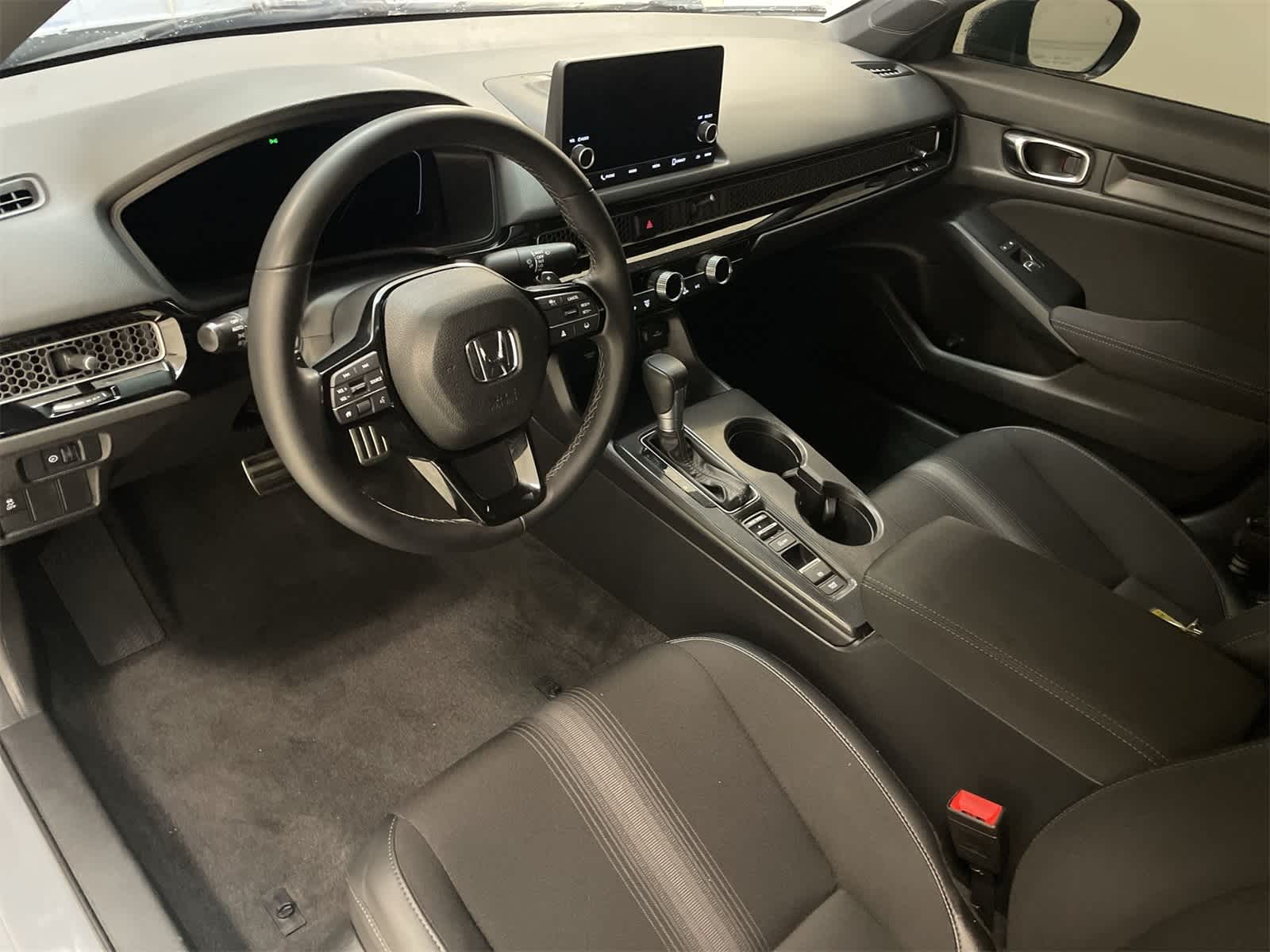 Thumbnail: 2025 Honda Civic - 2