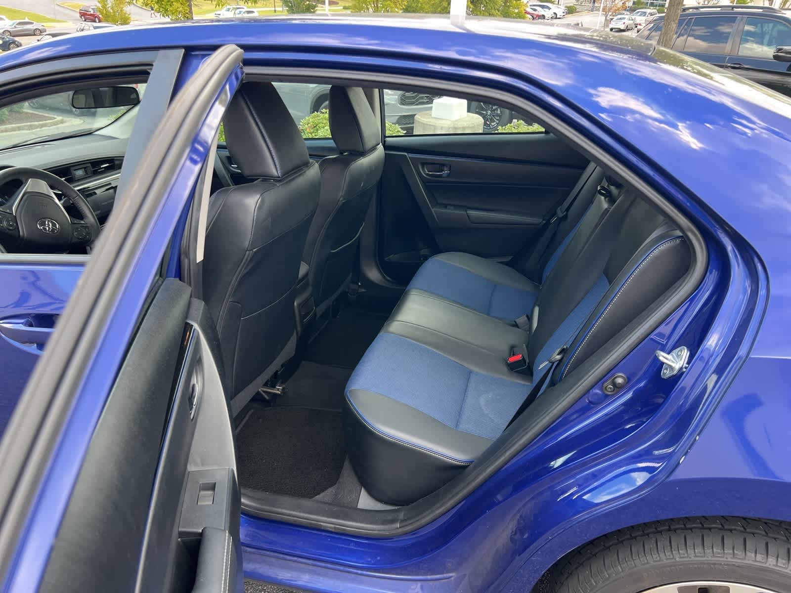 Thumbnail: 2018 Toyota Corolla - 14
