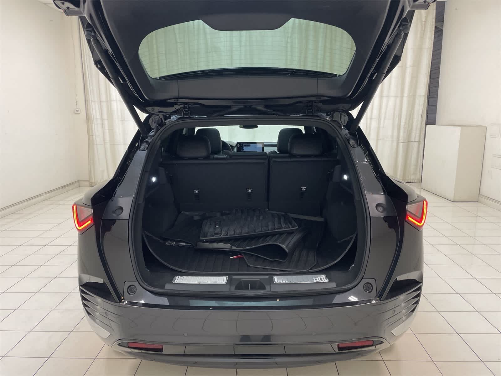 Thumbnail: 2024 Acura ZDX - 24