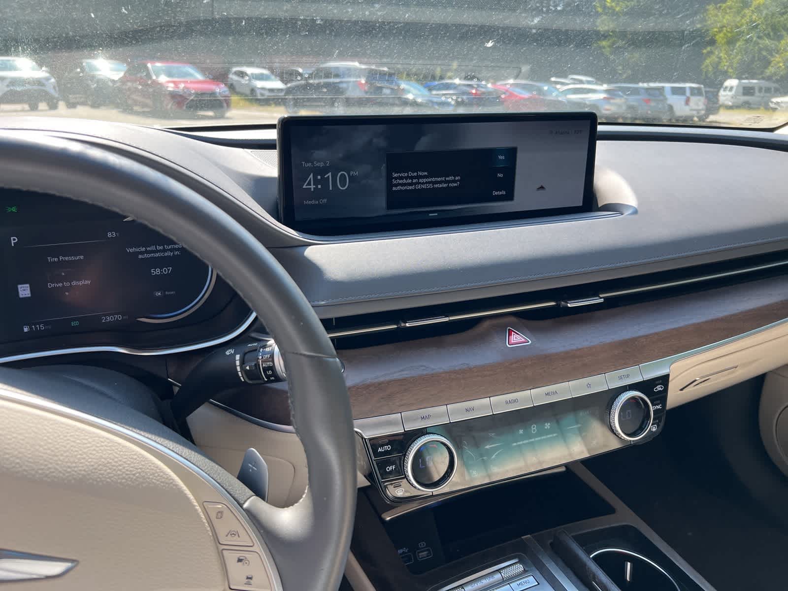 Thumbnail: 2023 Genesis G80 - 20