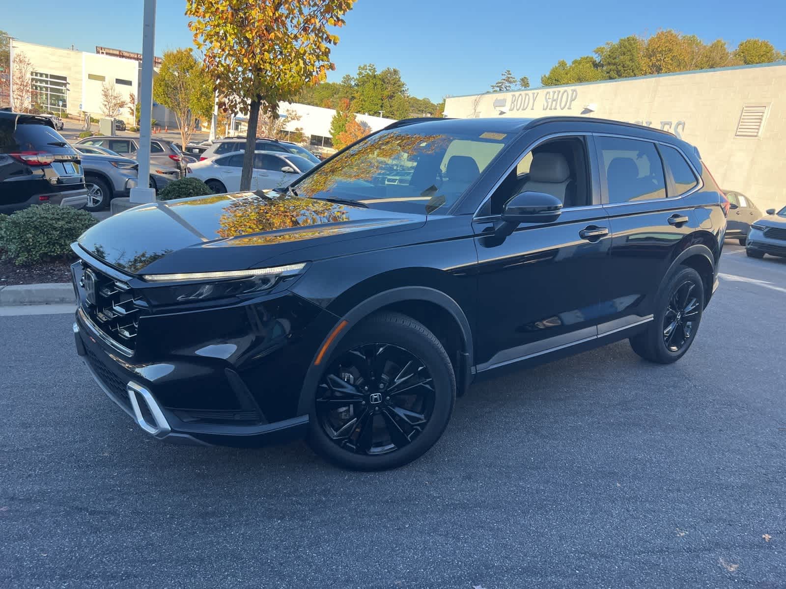 2023 Honda CR-V Hybrid Sport Touring photo 4