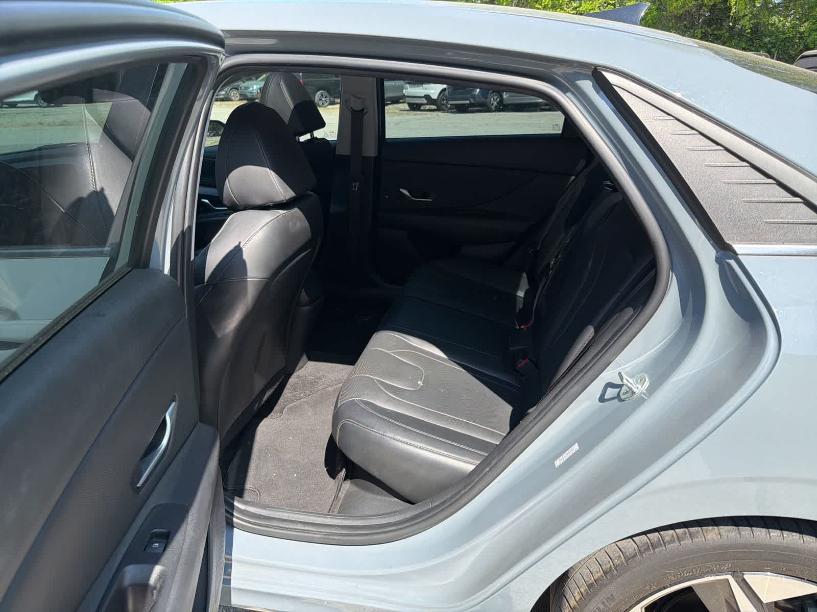 Thumbnail: 2023 Hyundai Elantra - 15