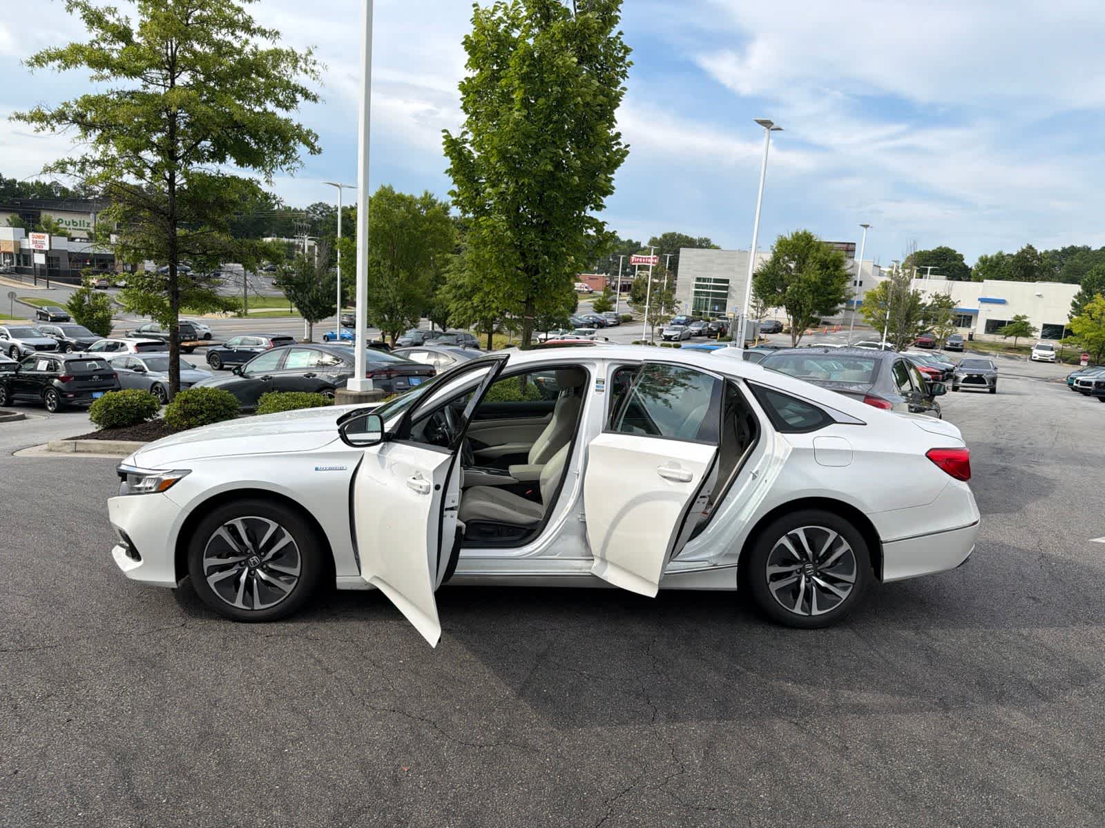 Thumbnail: 2022 Honda Accord - 20