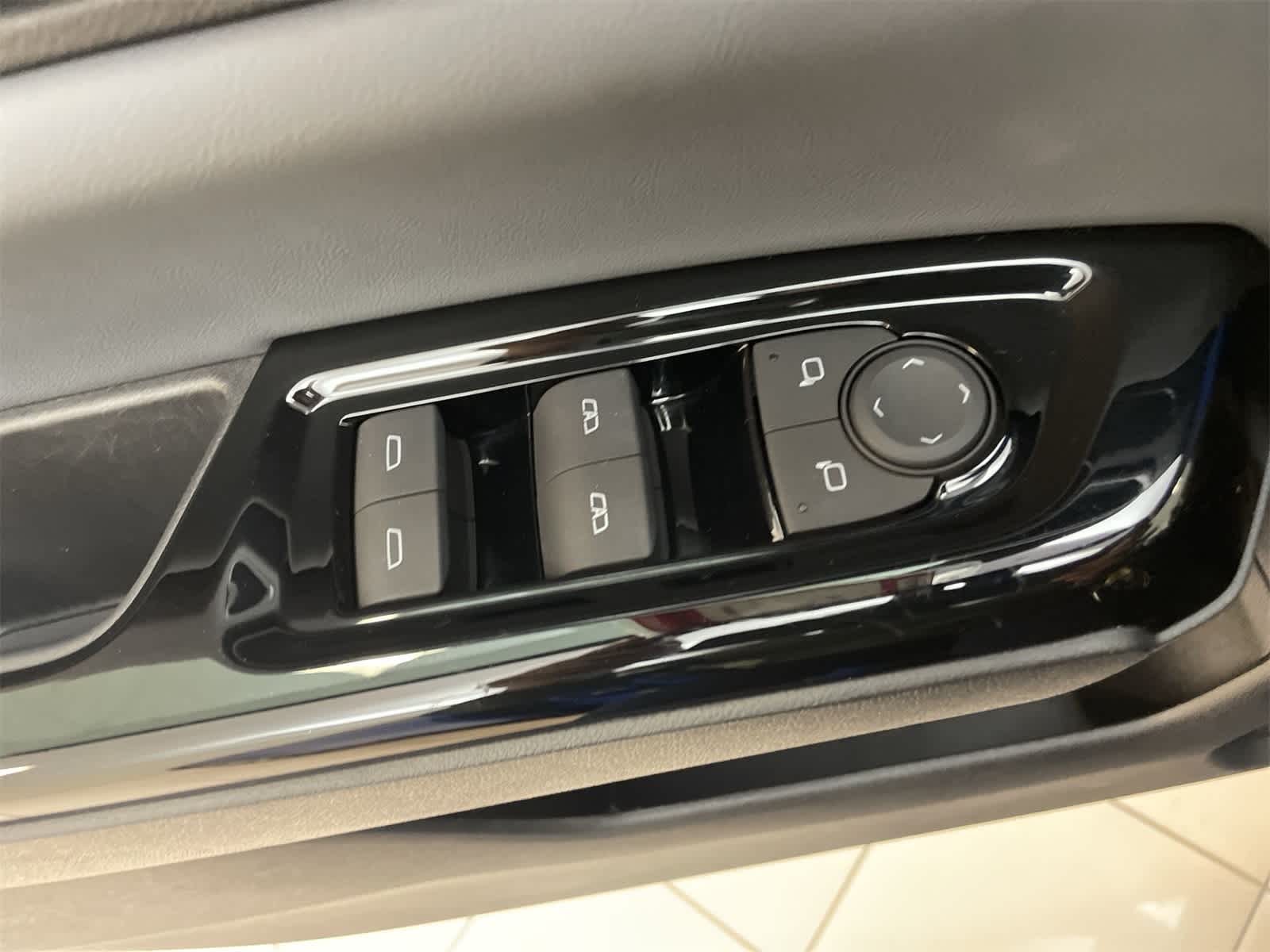 Thumbnail: 2024 Honda Prologue - 18