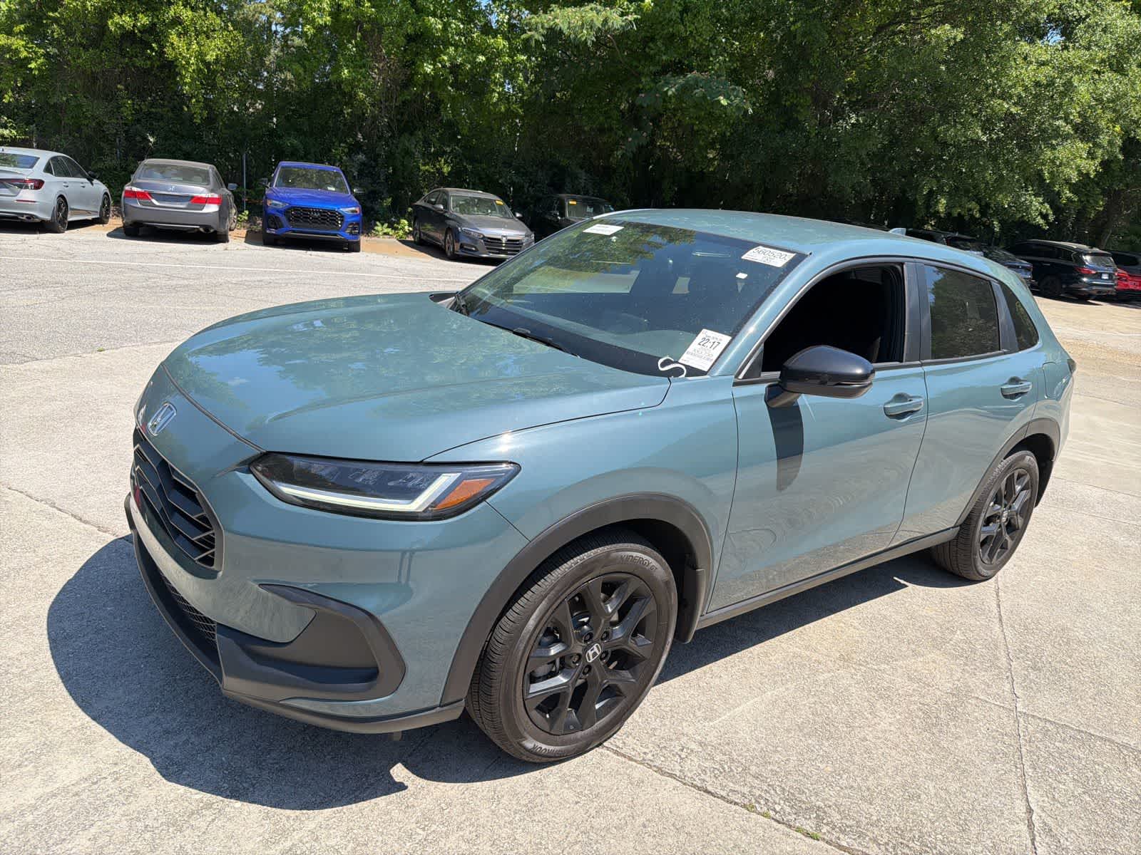 Thumbnail: 2025 Honda HR-V - 3