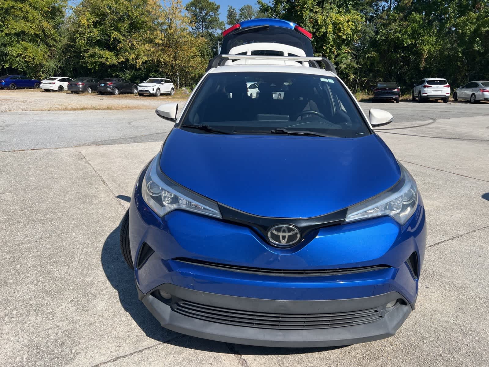 Thumbnail: 2018 Toyota C-HR - 15