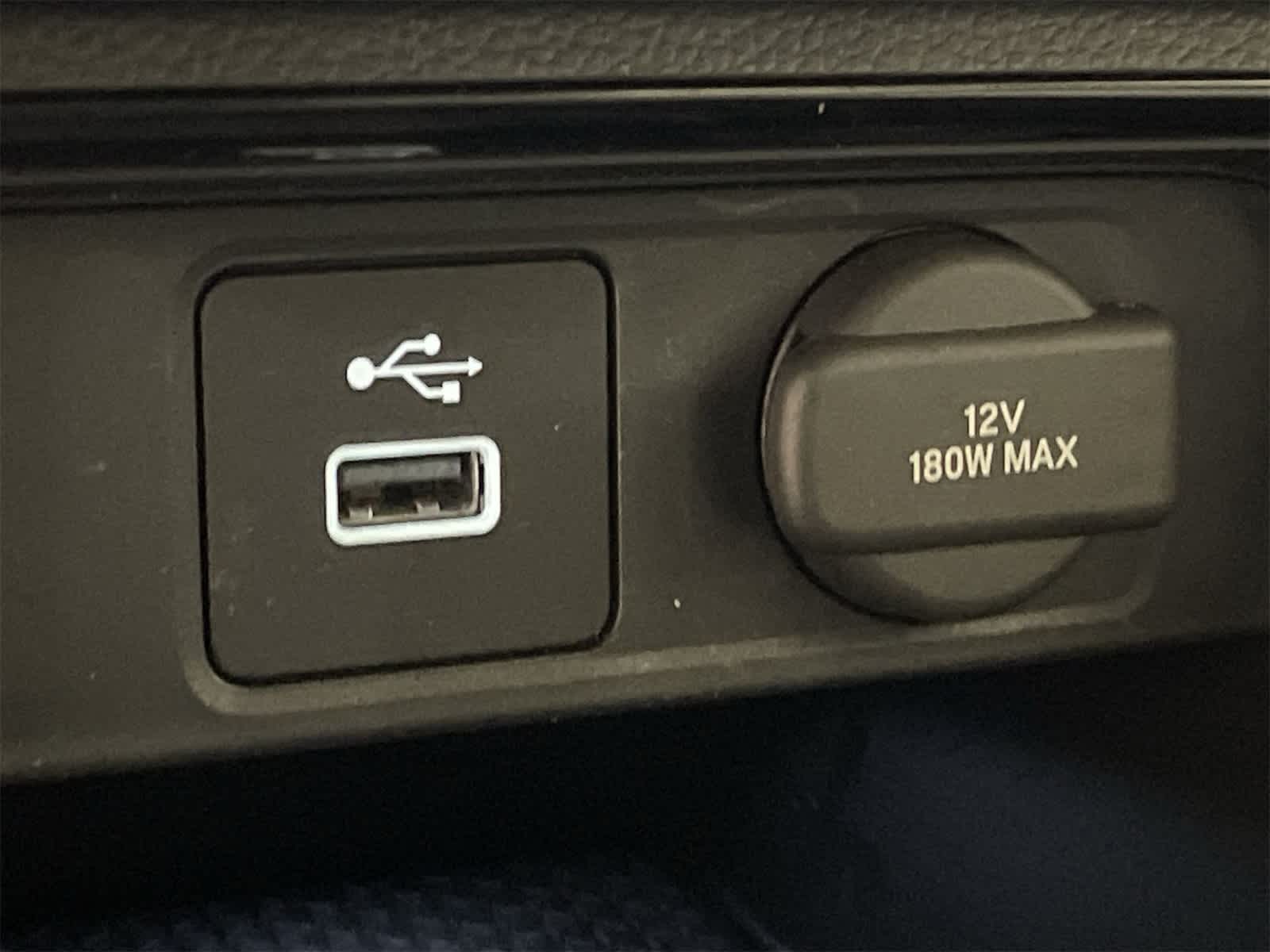 Thumbnail: 2023 Honda CR-V - 6