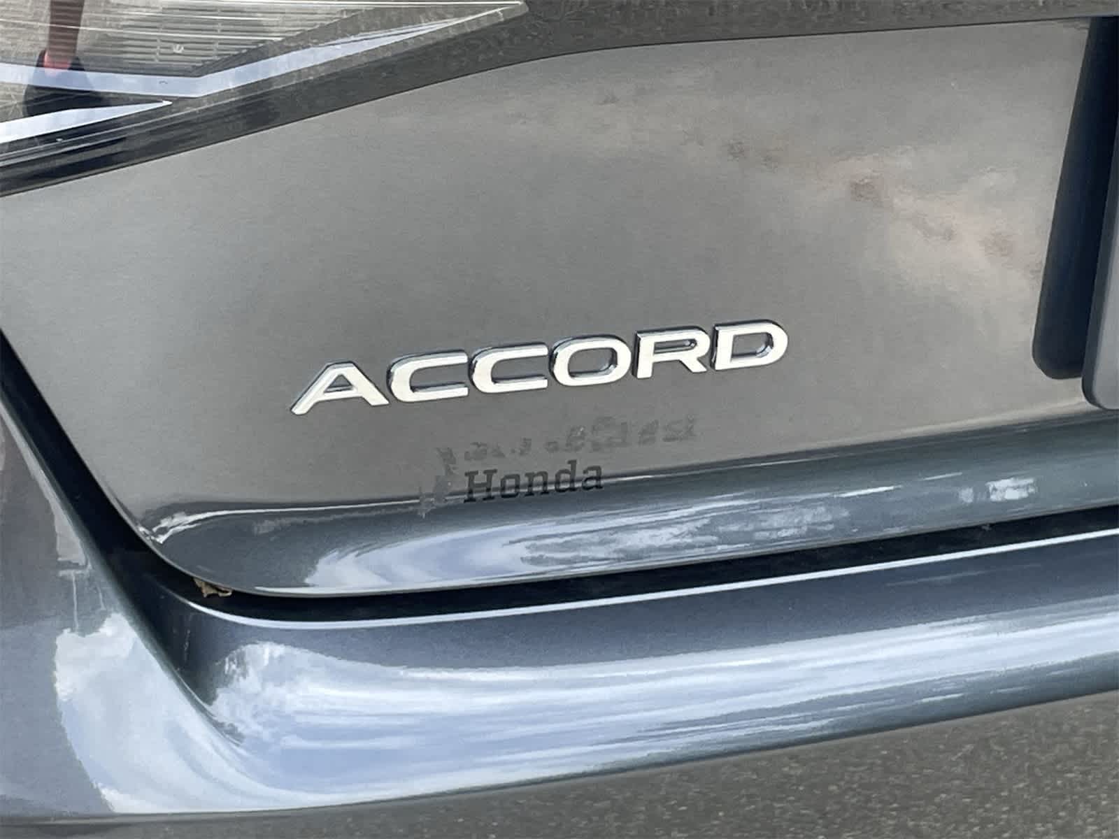 2025 Honda Accord LX 8