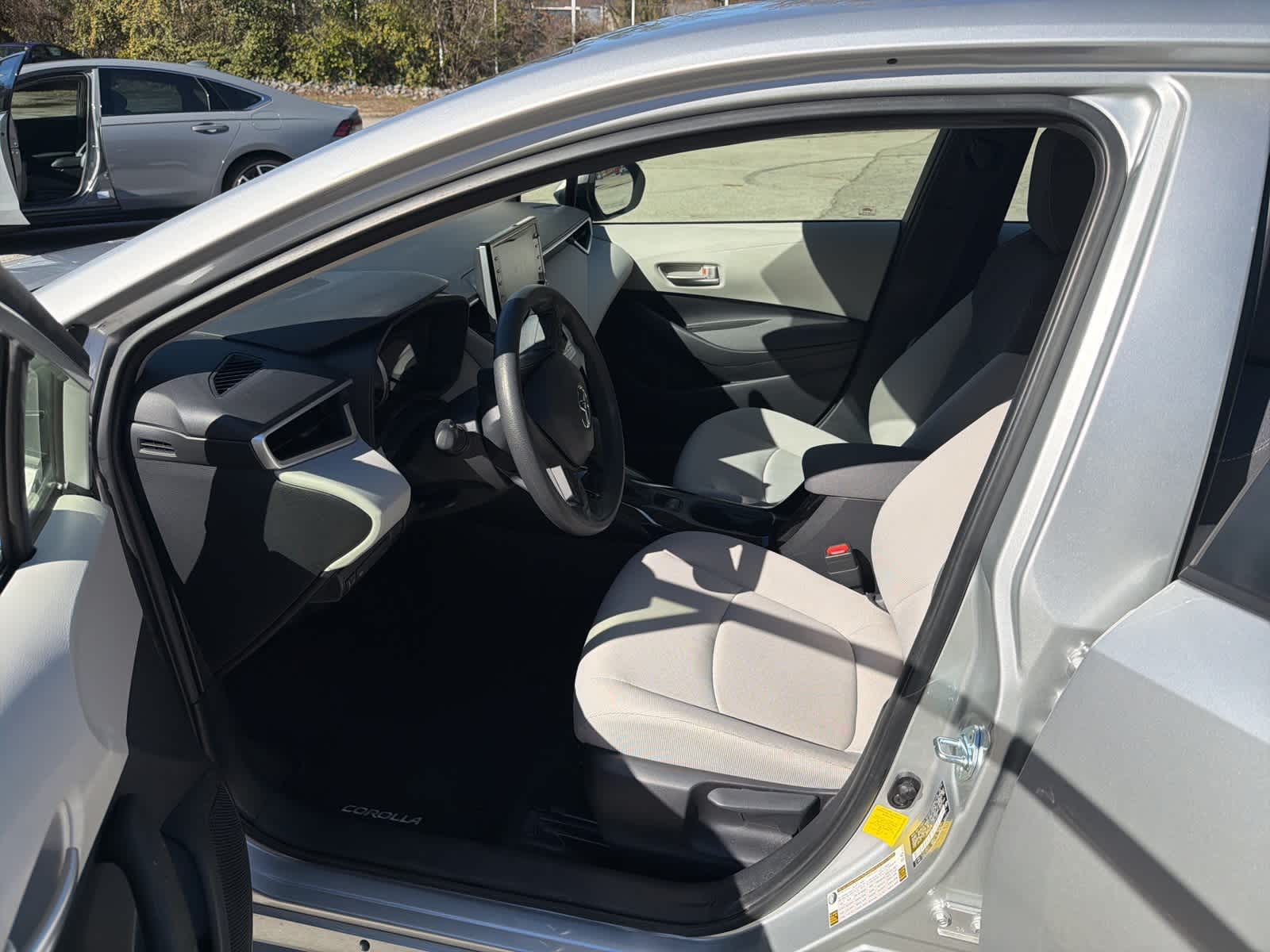 Thumbnail: 2020 Toyota Corolla - 16