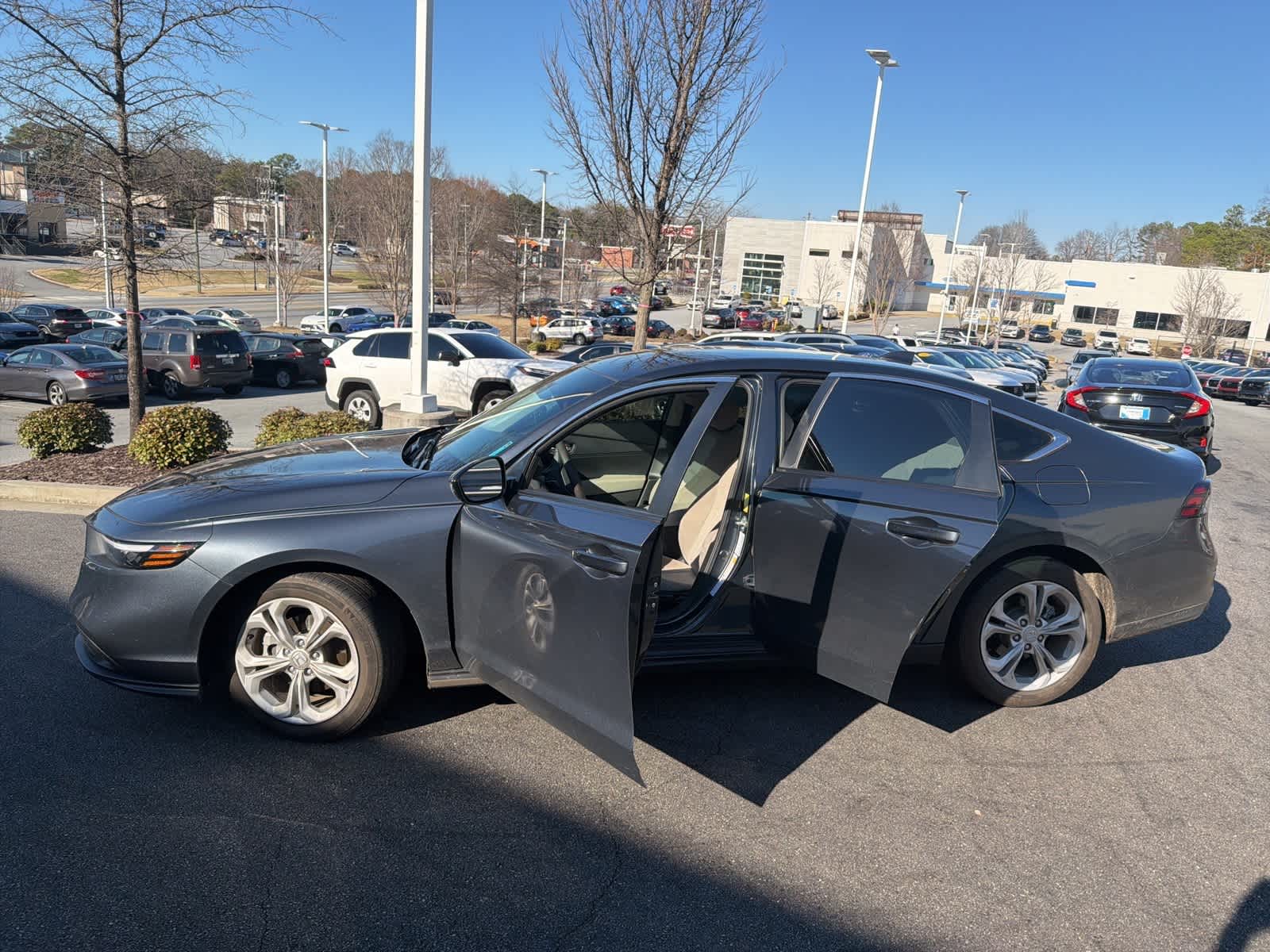 Thumbnail: 2025 Honda Accord - 17