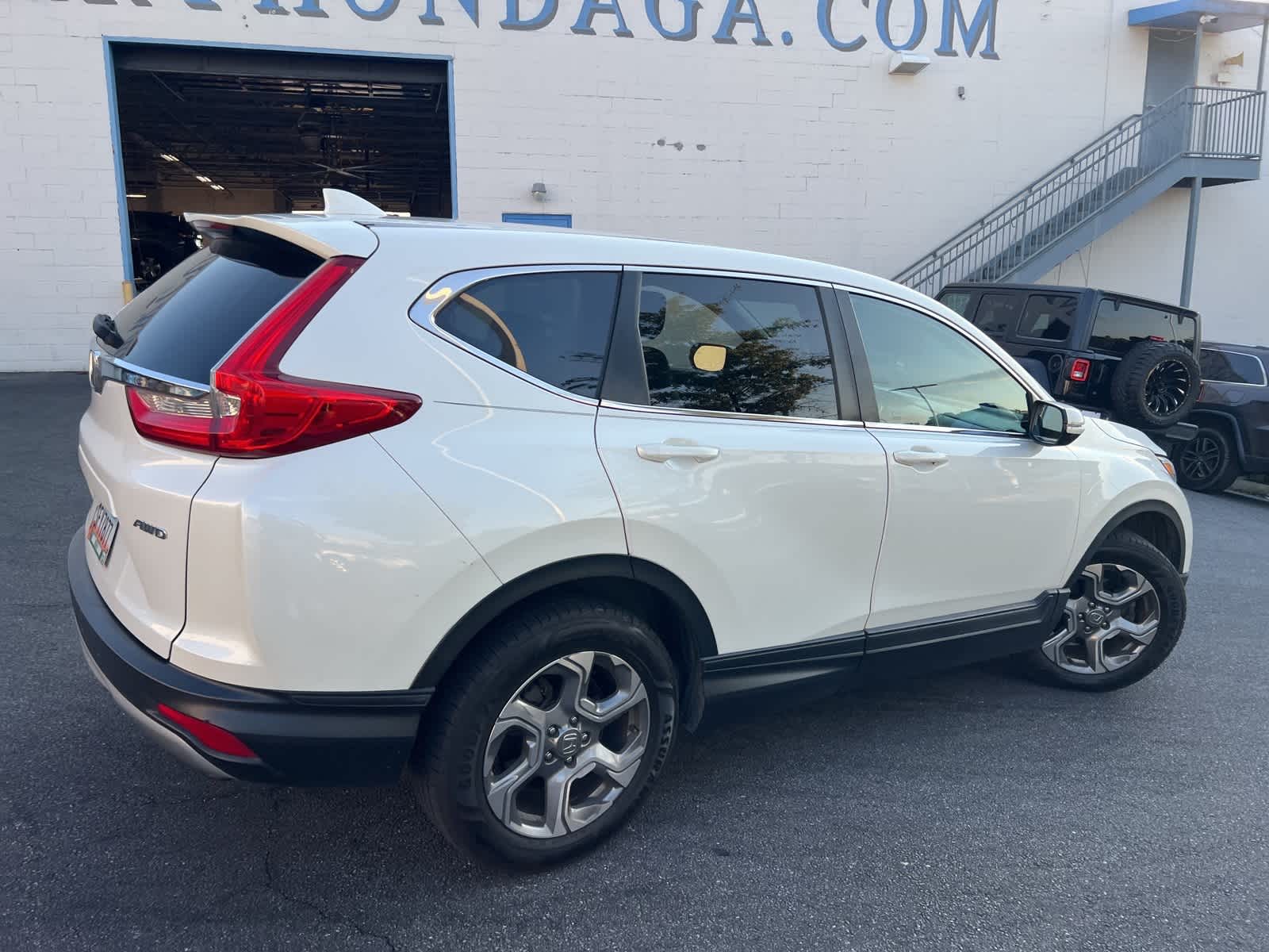 Thumbnail: 2018 Honda CR-V - 11
