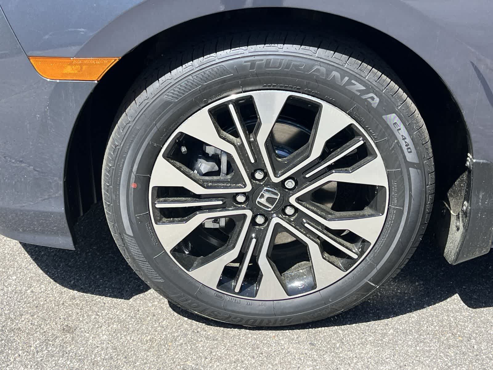 Thumbnail: 2026 Honda Odyssey - 7