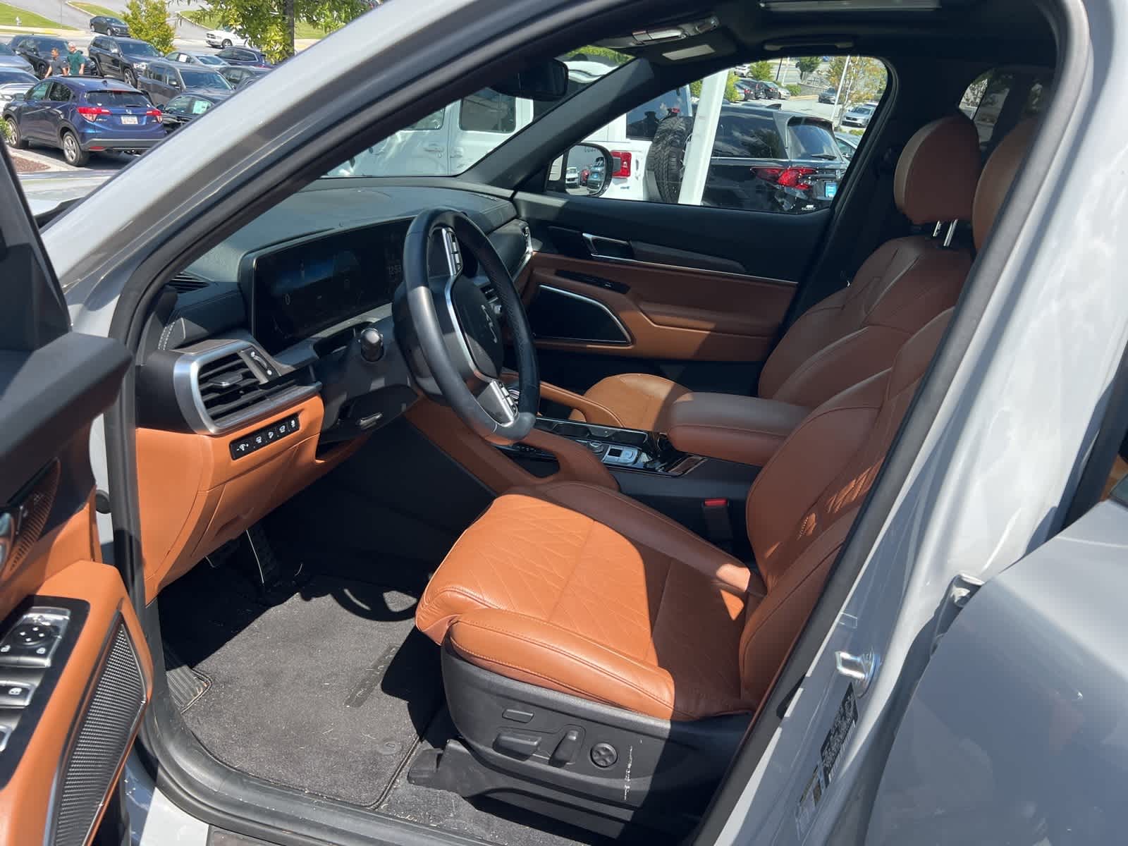 Thumbnail: 2024 Kia Telluride - 17