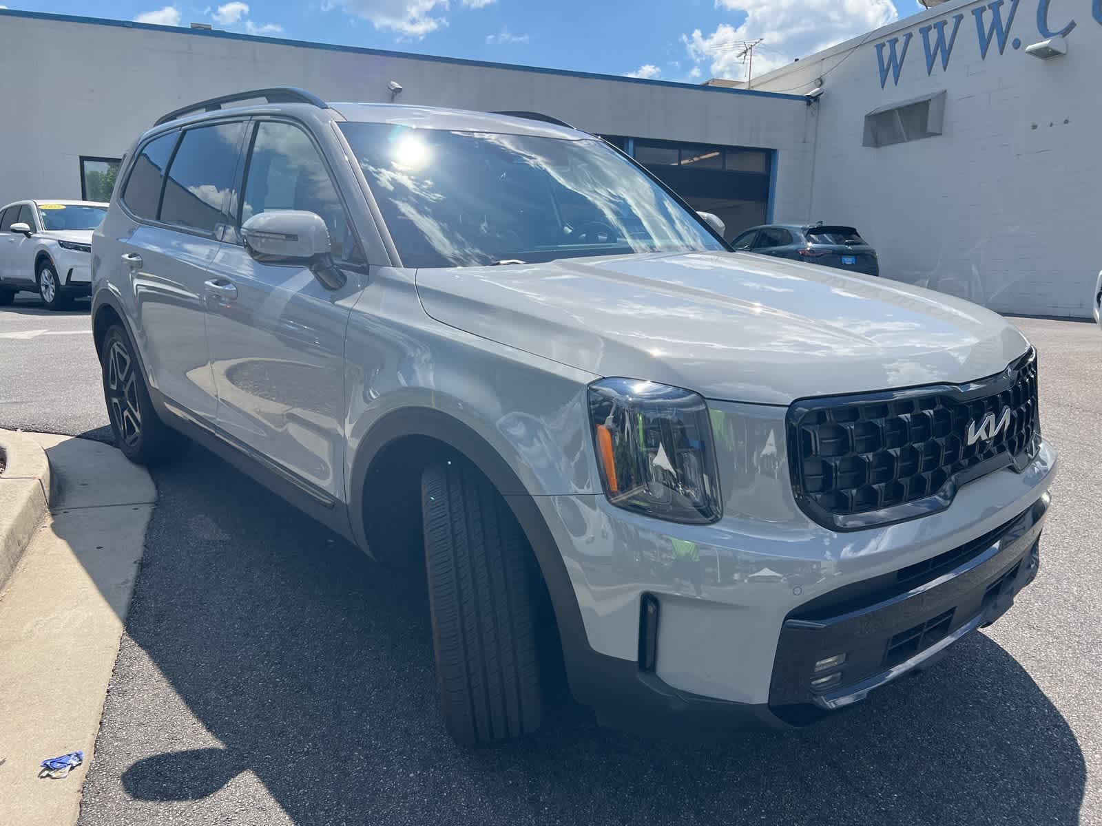Thumbnail: 2024 Kia Telluride - 13