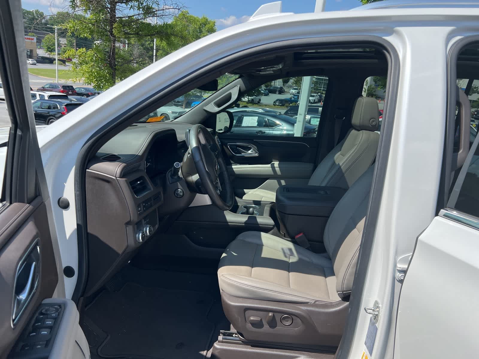 Thumbnail: 2021 GMC Yukon XL - 16