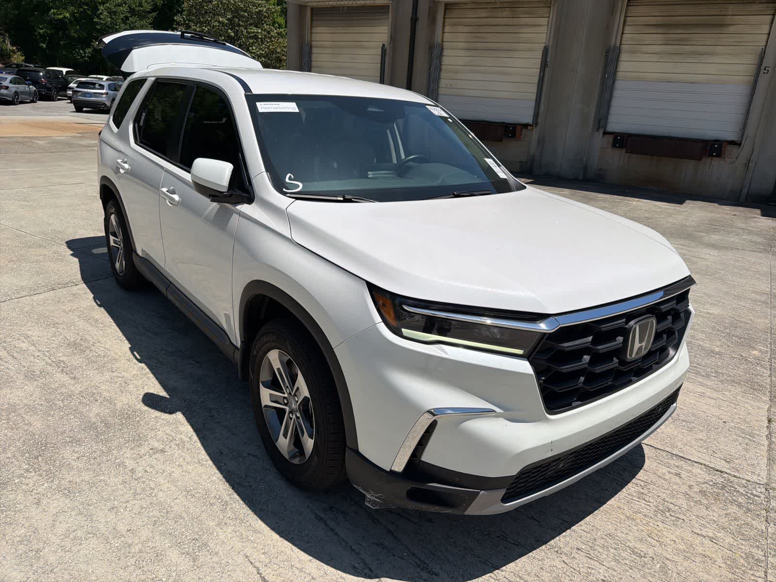Thumbnail: 2025 Honda Pilot - 15