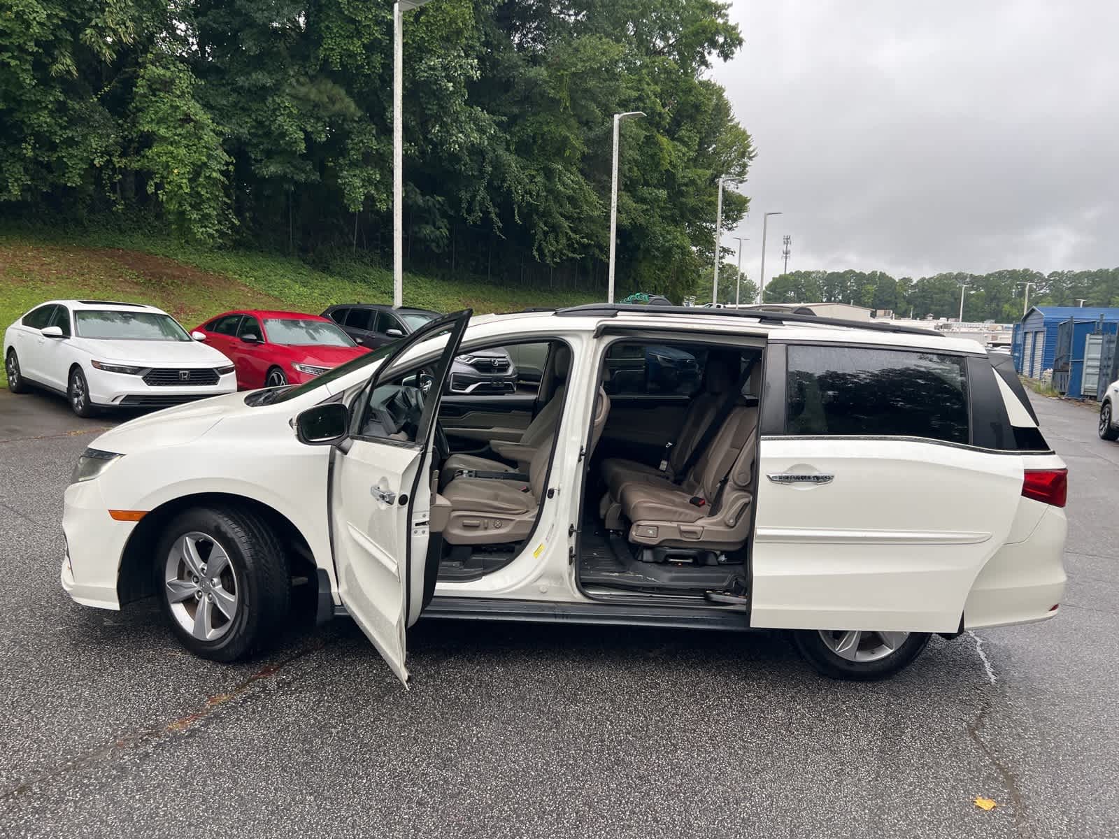 Thumbnail: 2019 Honda Odyssey - 17