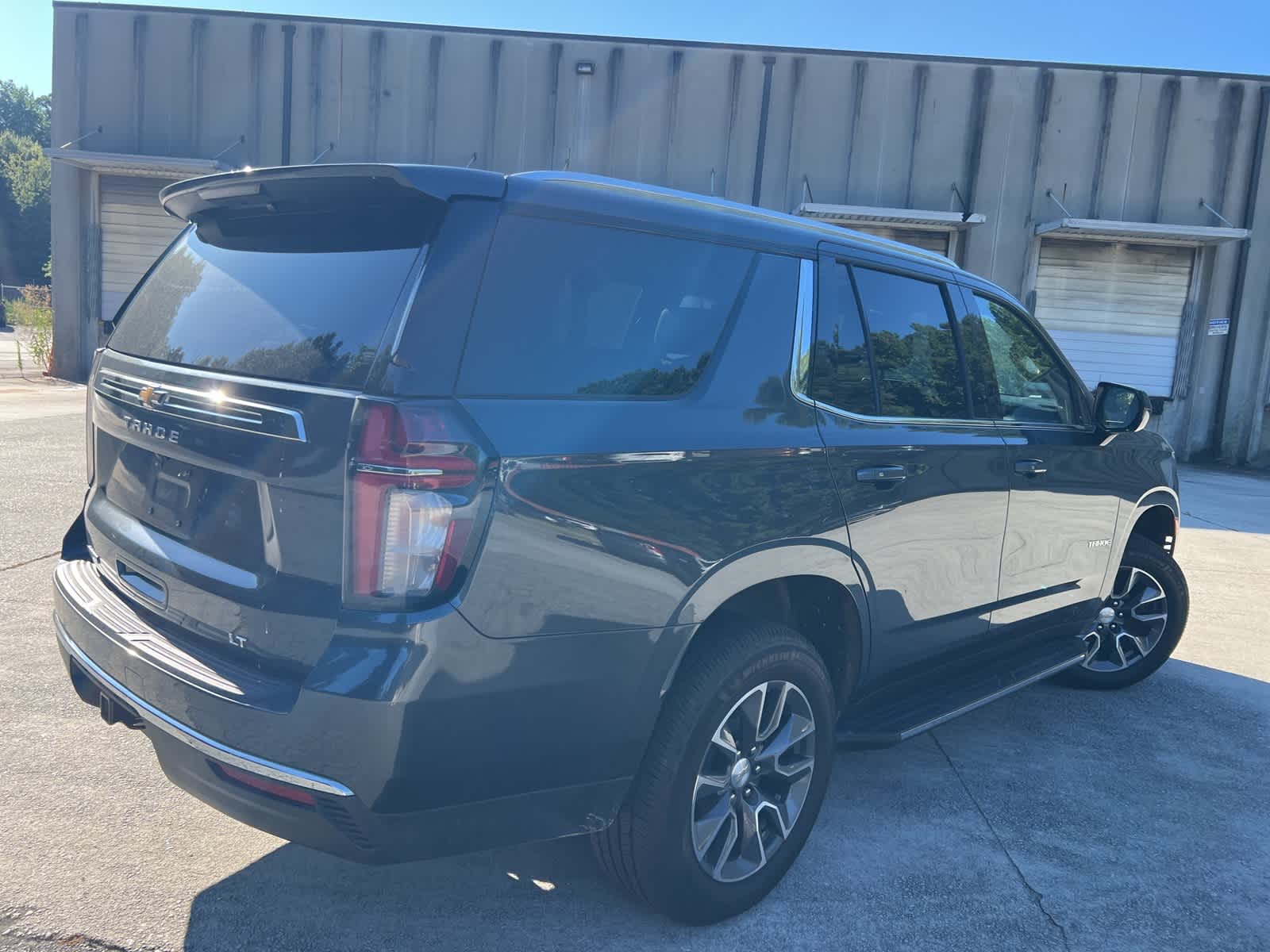Thumbnail: 2021 Chevrolet Tahoe - 12
