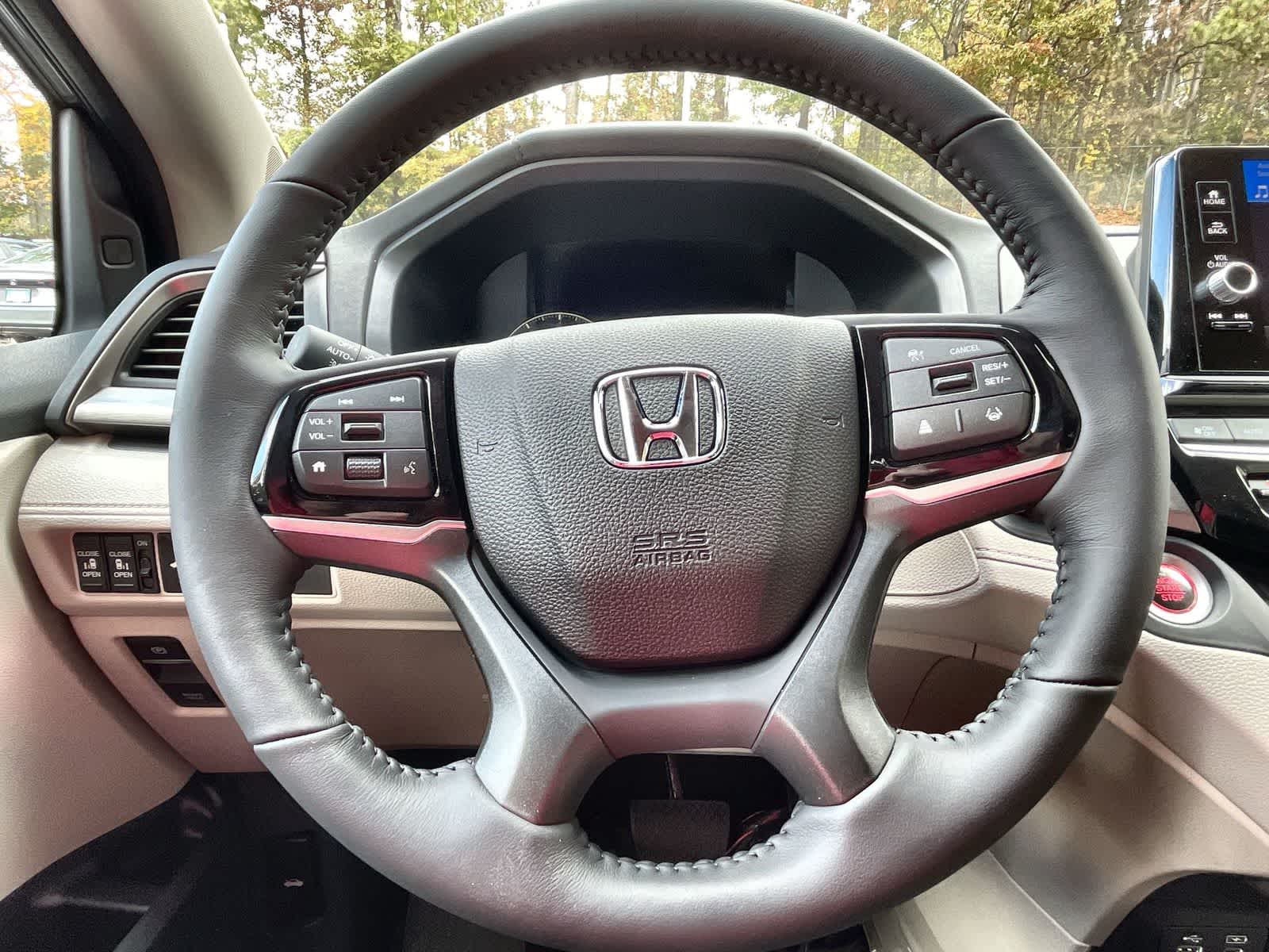 Thumbnail: 2026 Honda Odyssey - 21