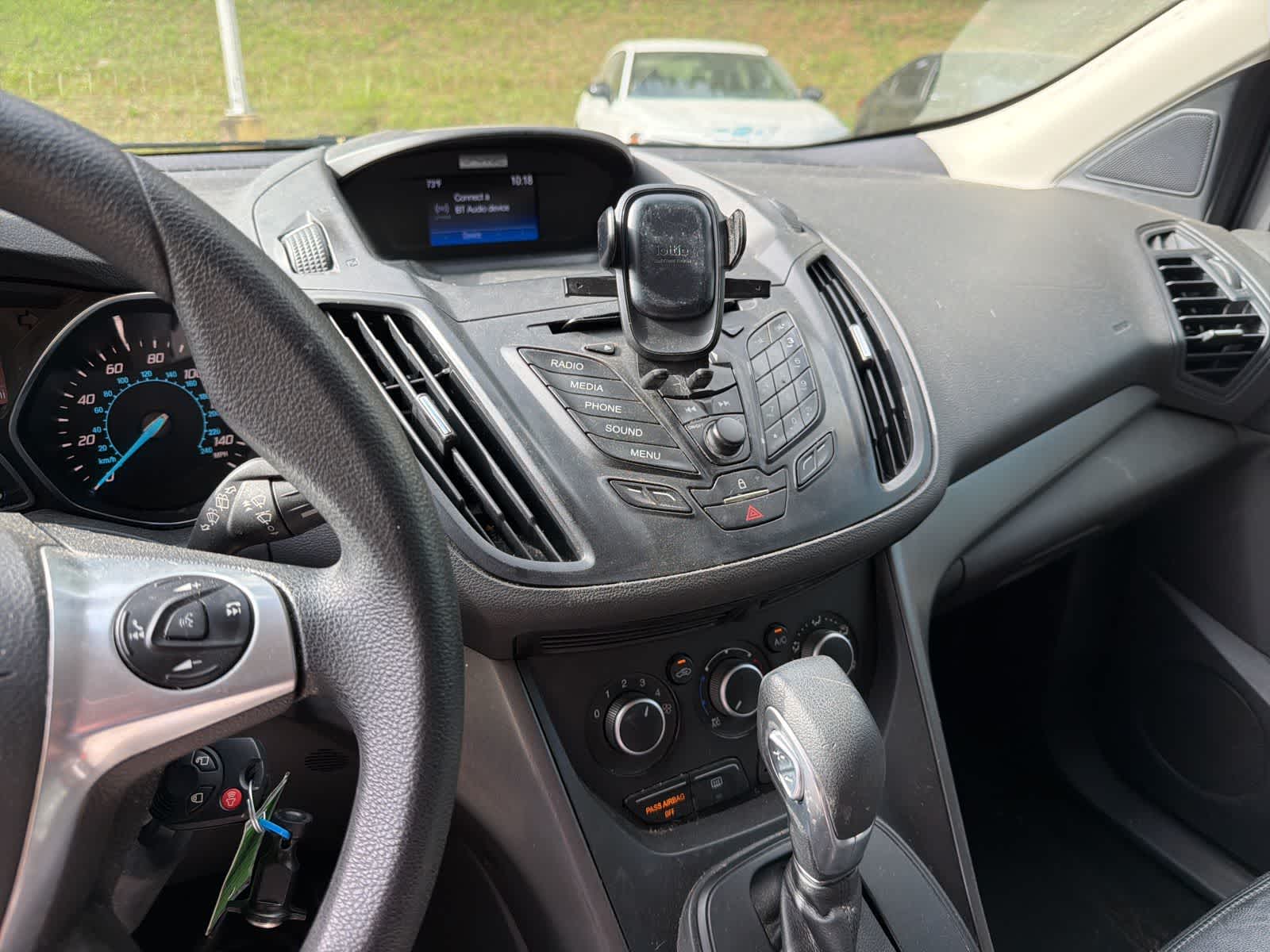 Thumbnail: 2016 Ford Escape - 21