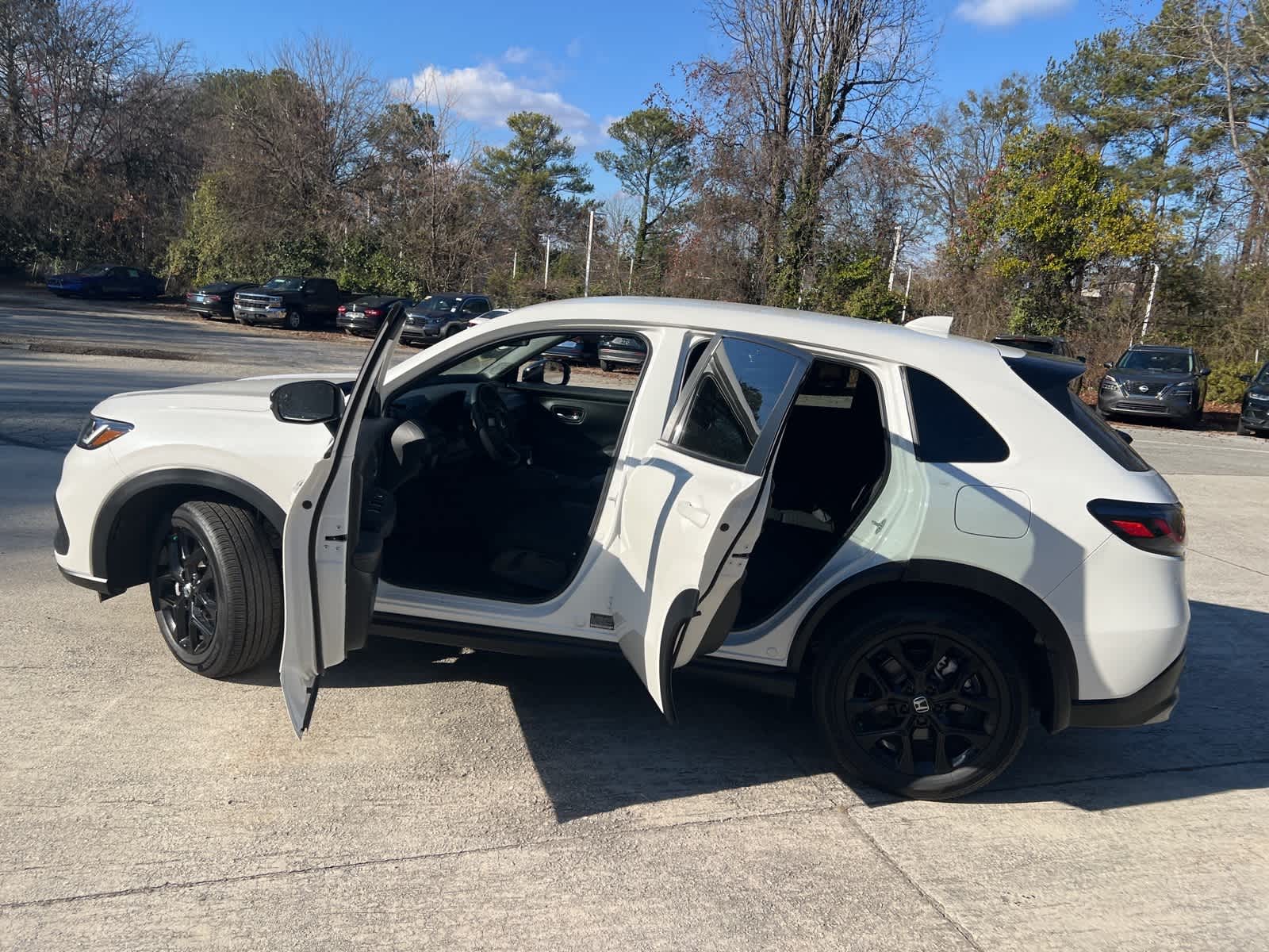 Thumbnail: 2025 Honda HR-V - 18