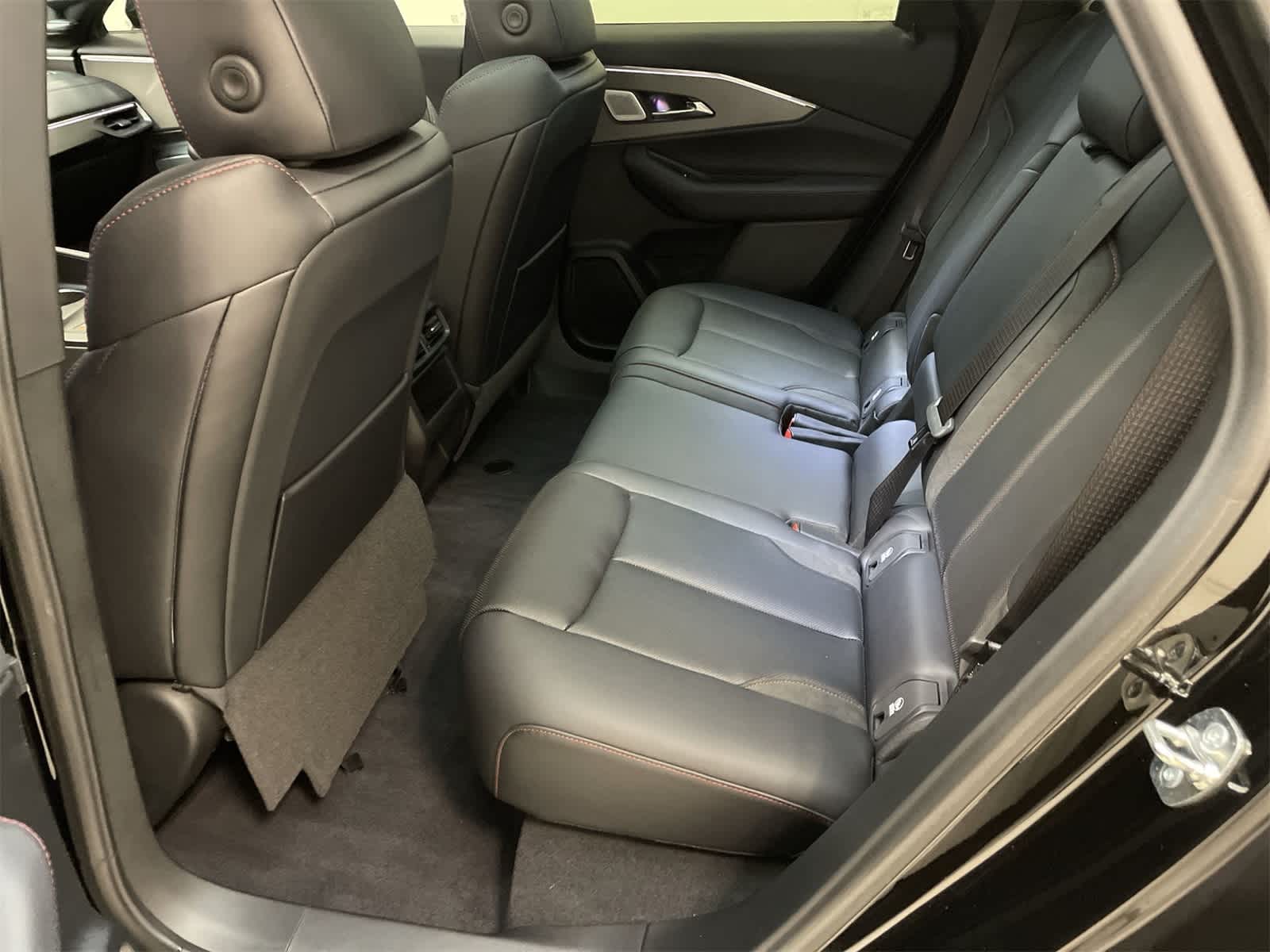 Thumbnail: 2024 Acura ZDX - 22