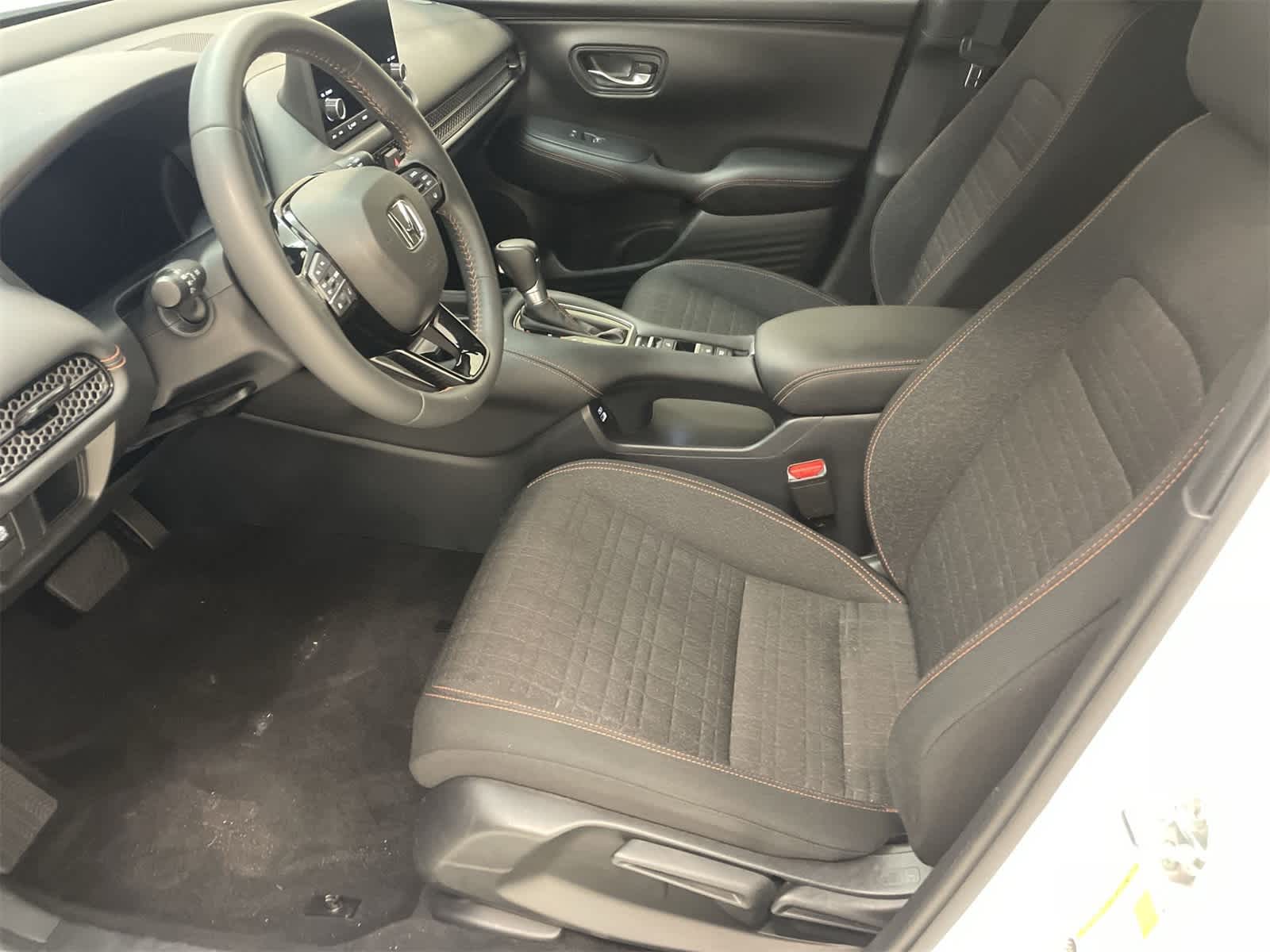 Thumbnail: 2023 Honda HR-V - 17