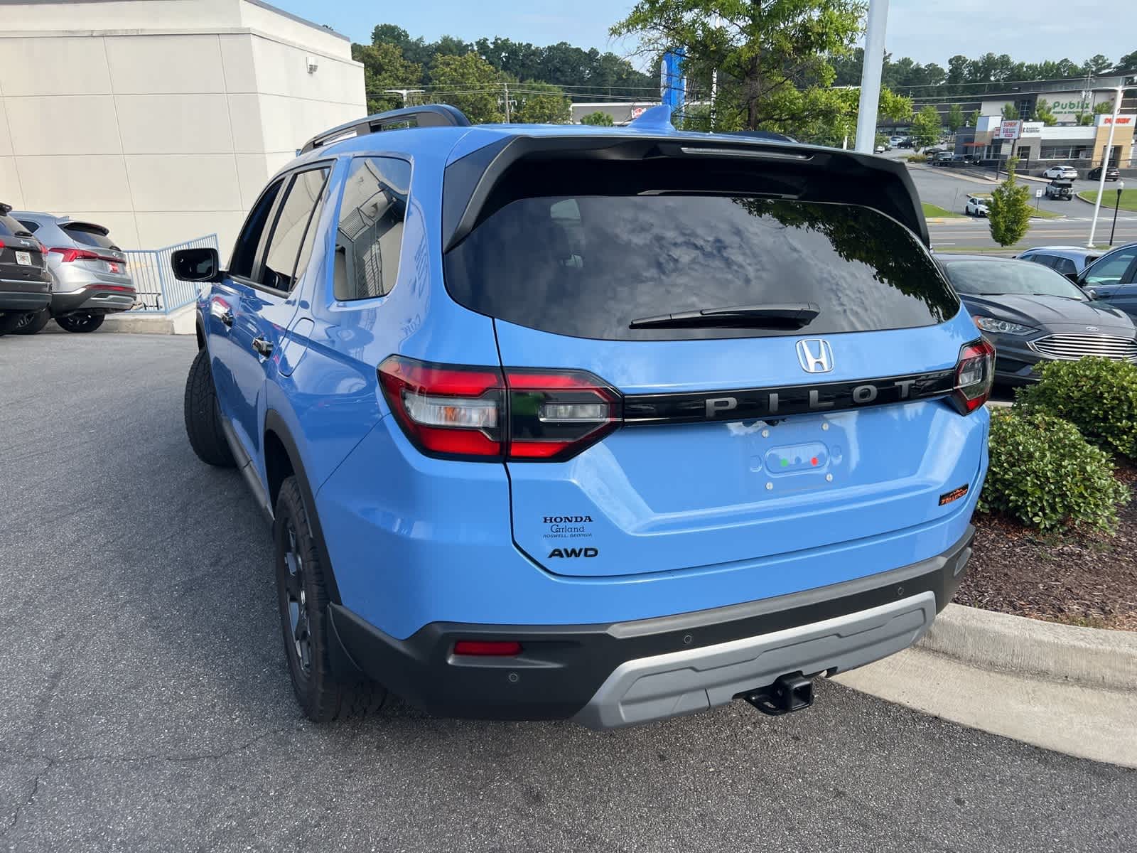 Thumbnail: 2023 Honda Pilot - 8