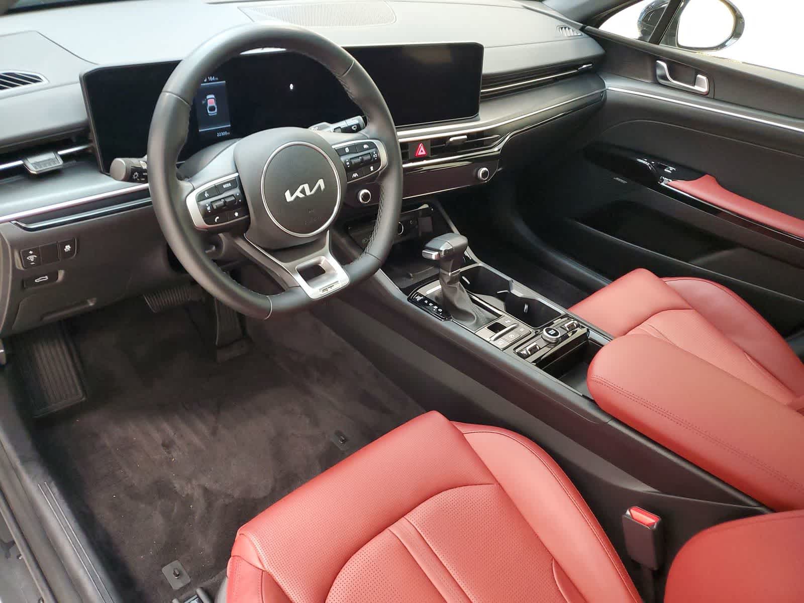 Thumbnail: 2025 Kia K5 - 2