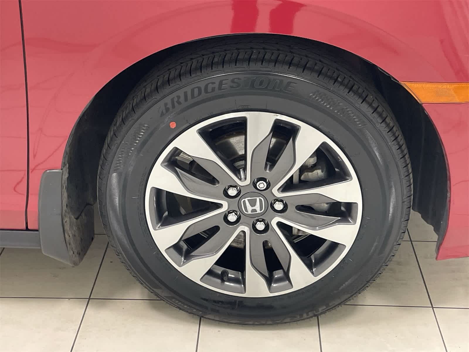 Thumbnail: 2023 Honda Odyssey - 24