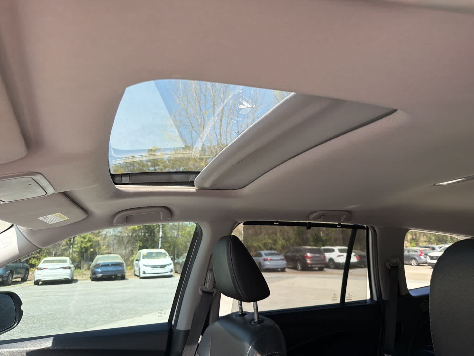 Thumbnail: 2022 Honda Pilot - 19