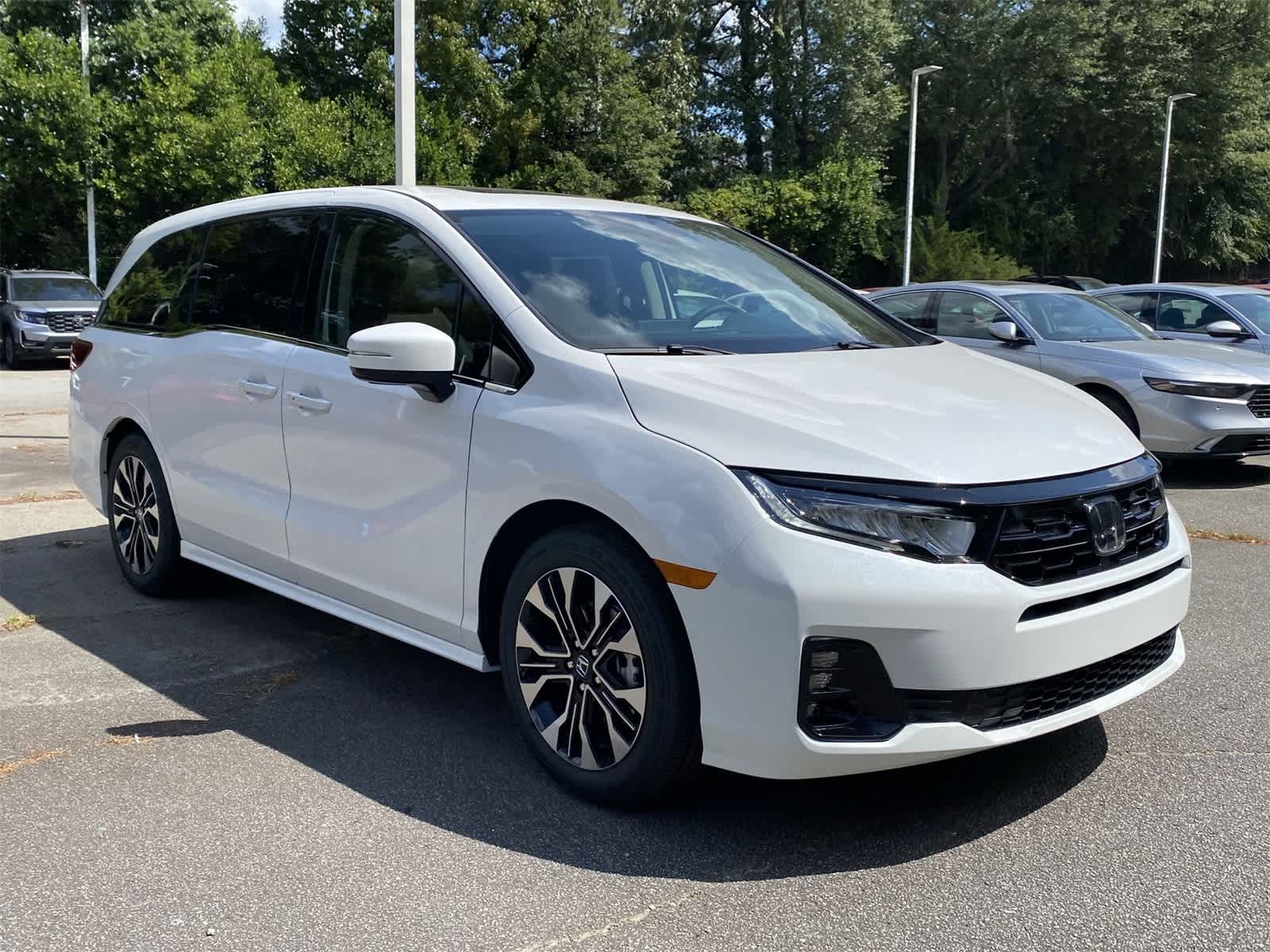 Thumbnail: 2026 Honda Odyssey - 5