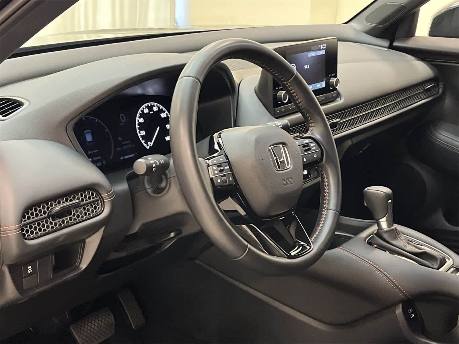 Thumbnail: 2025 Honda HR-V - 2