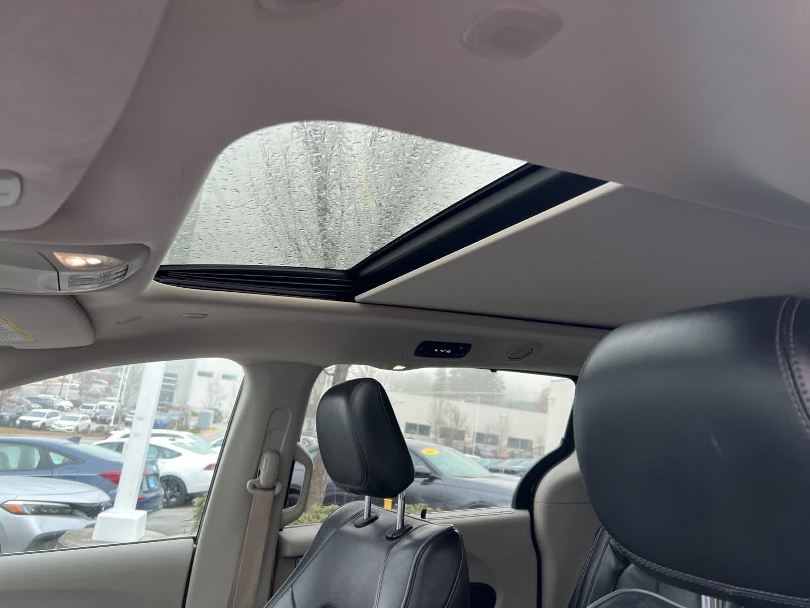 Thumbnail: 2020 Chrysler Pacifica - 19