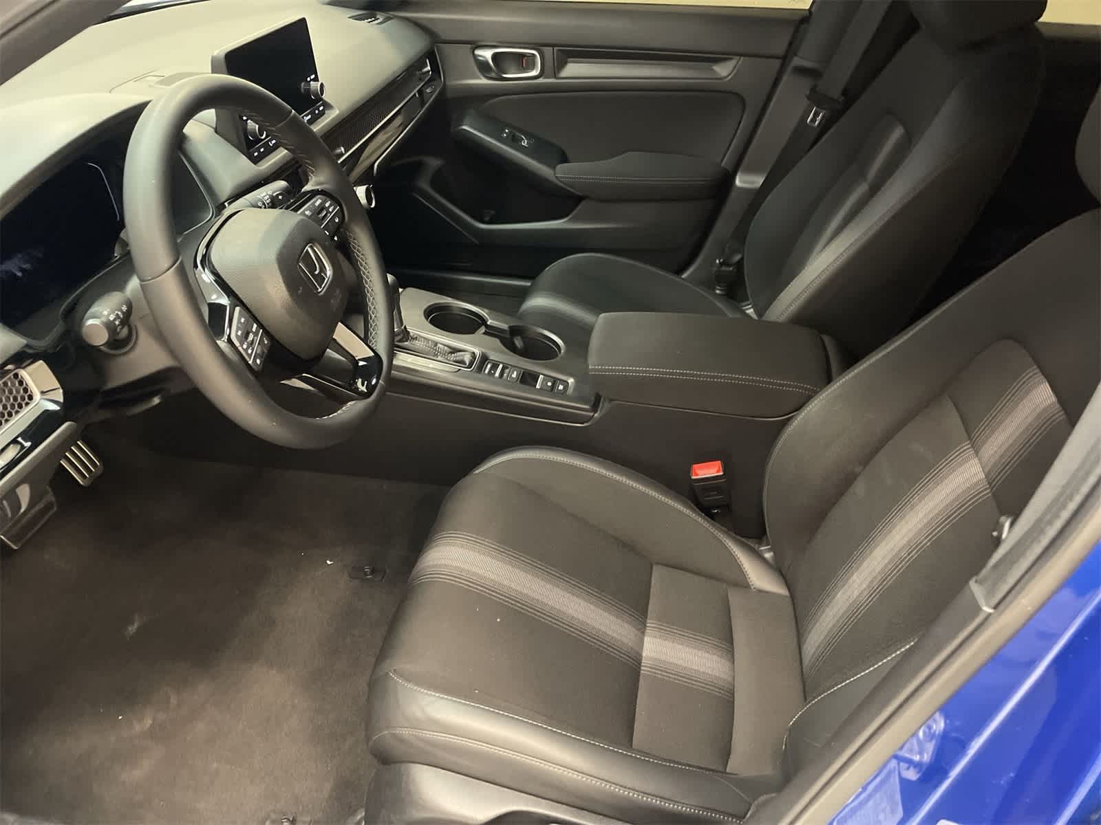 Thumbnail: 2023 Honda Civic - 16