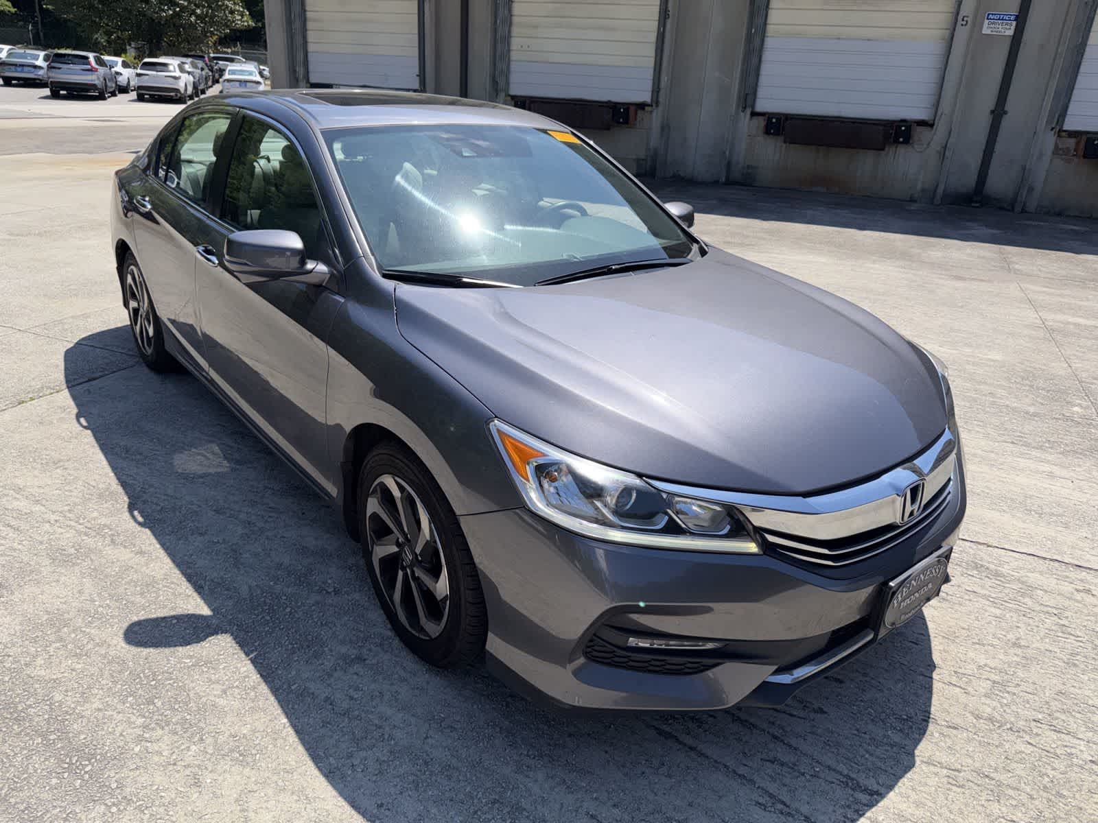 Thumbnail: 2017 Honda Accord - 12