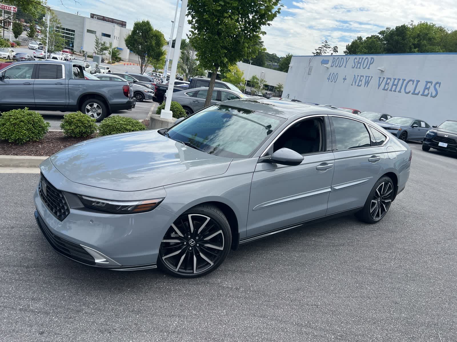 2024 Honda Accord Hybrid Touring photo 4