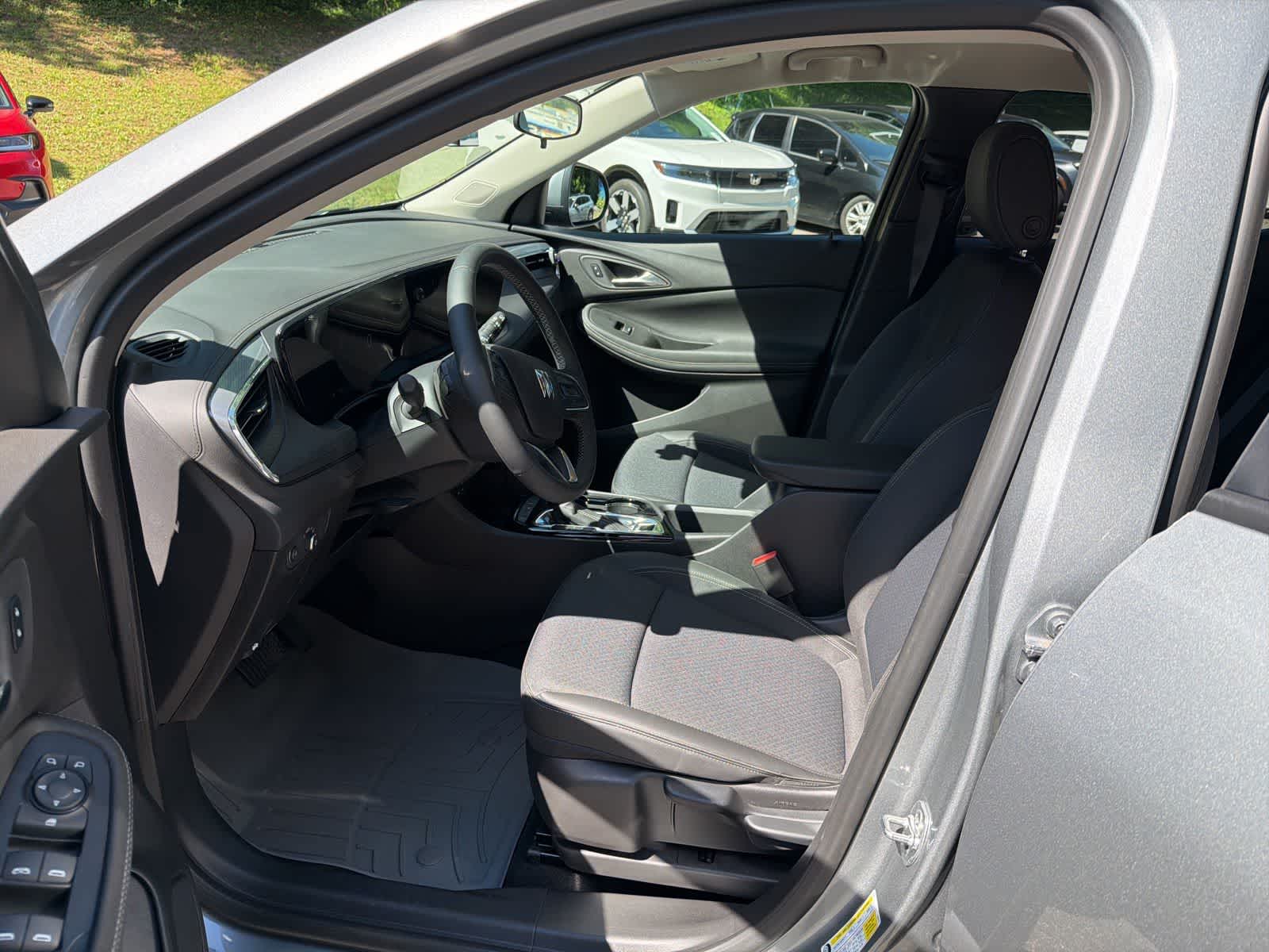 Thumbnail: 2025 Buick Encore GX - 14