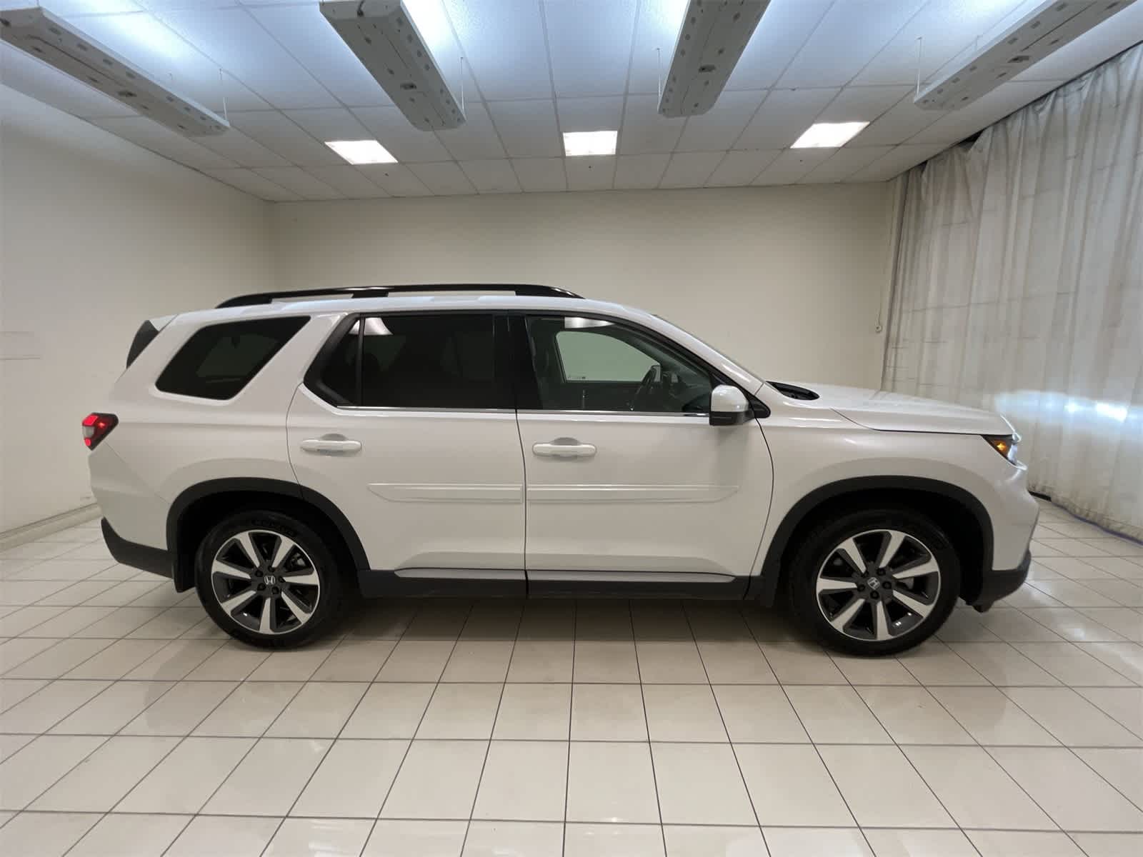 Thumbnail: 2025 Honda Pilot - 29