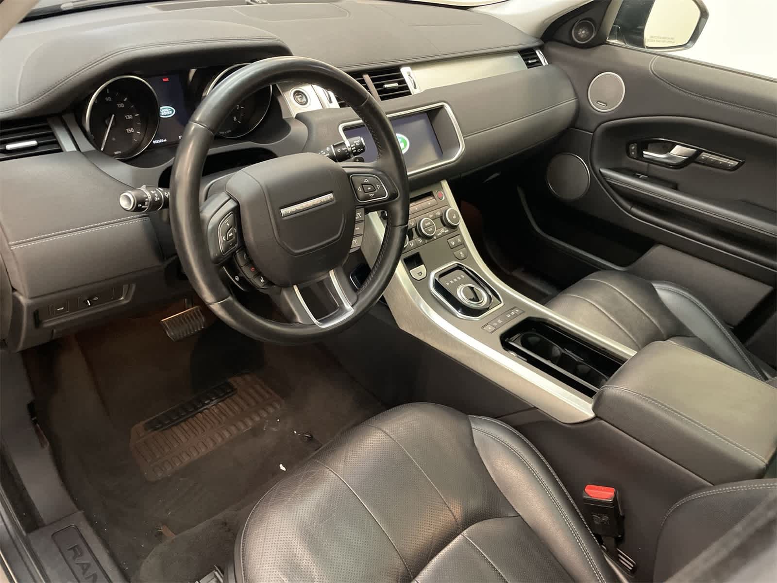 Thumbnail: 2017 Land Rover Range Rover Evoque - 2