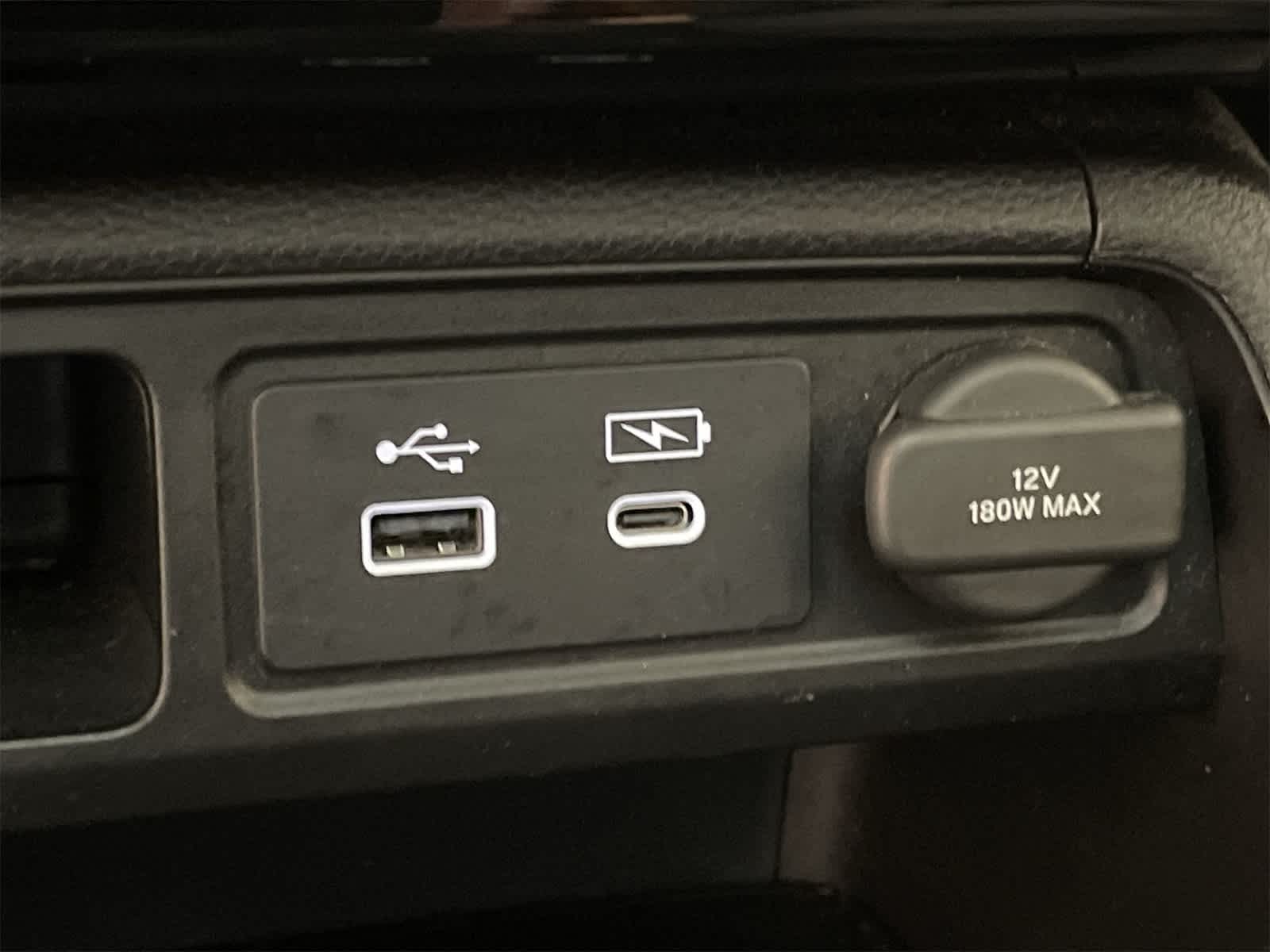 2023 Honda Pilot Elite 8