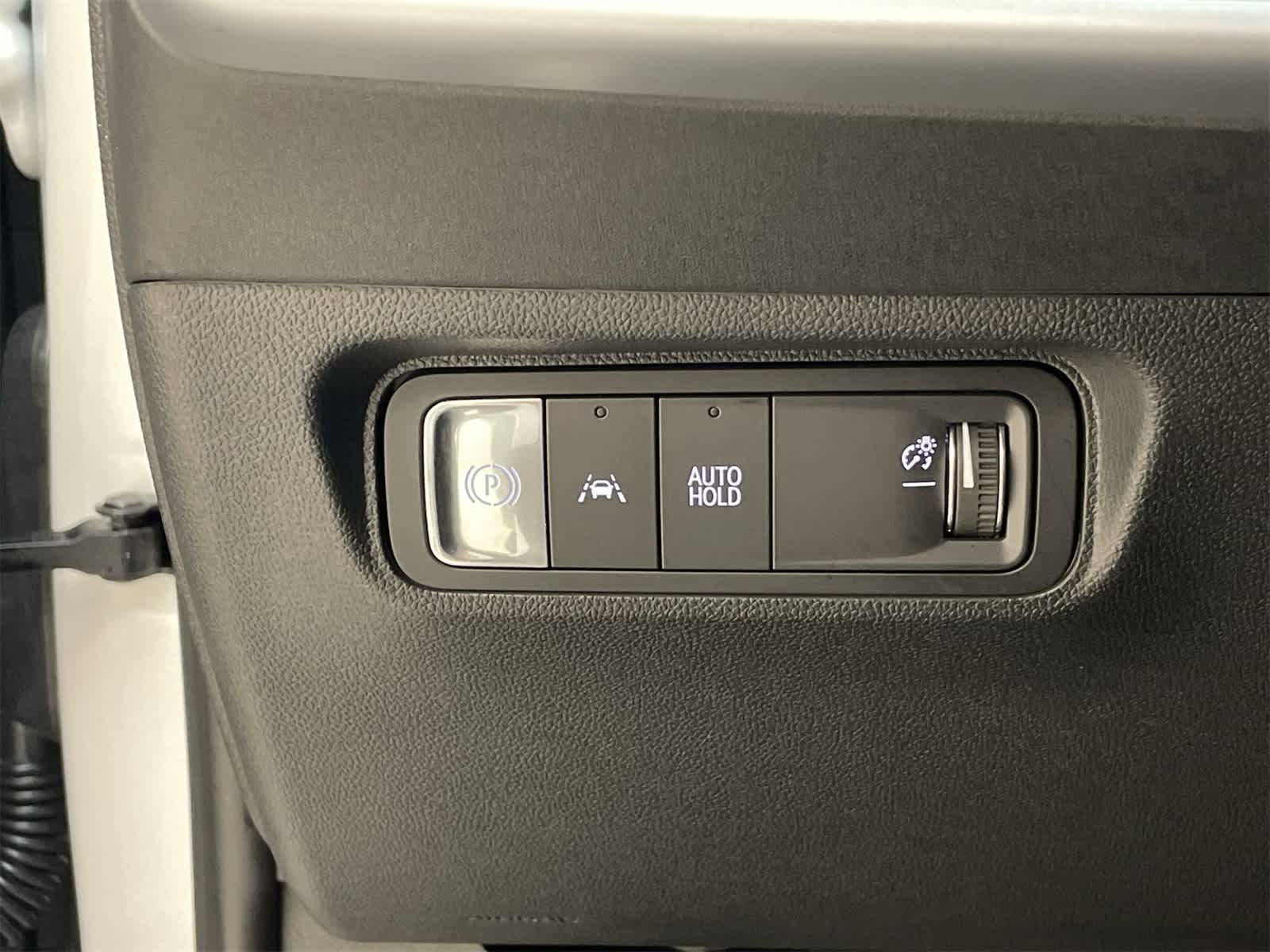 Thumbnail: 2025 Honda Prologue - 29