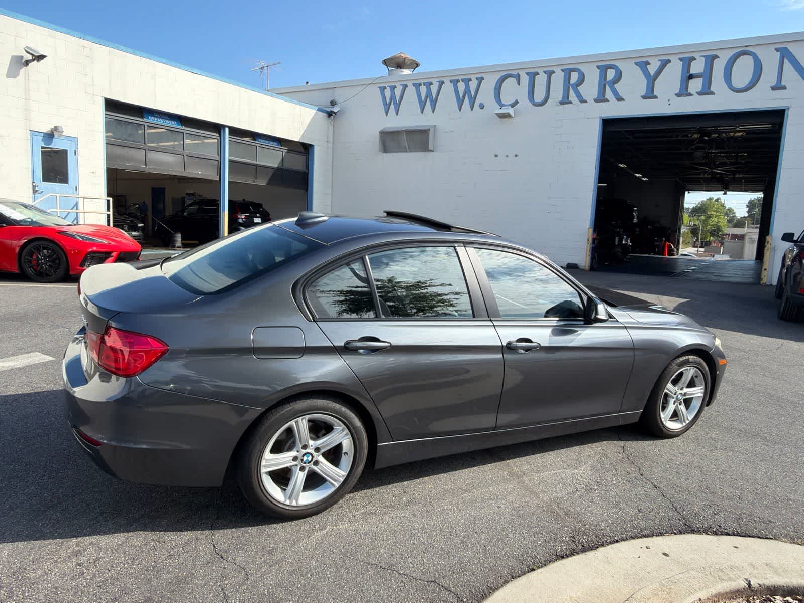 Thumbnail: 2013 BMW 3 Series - 12