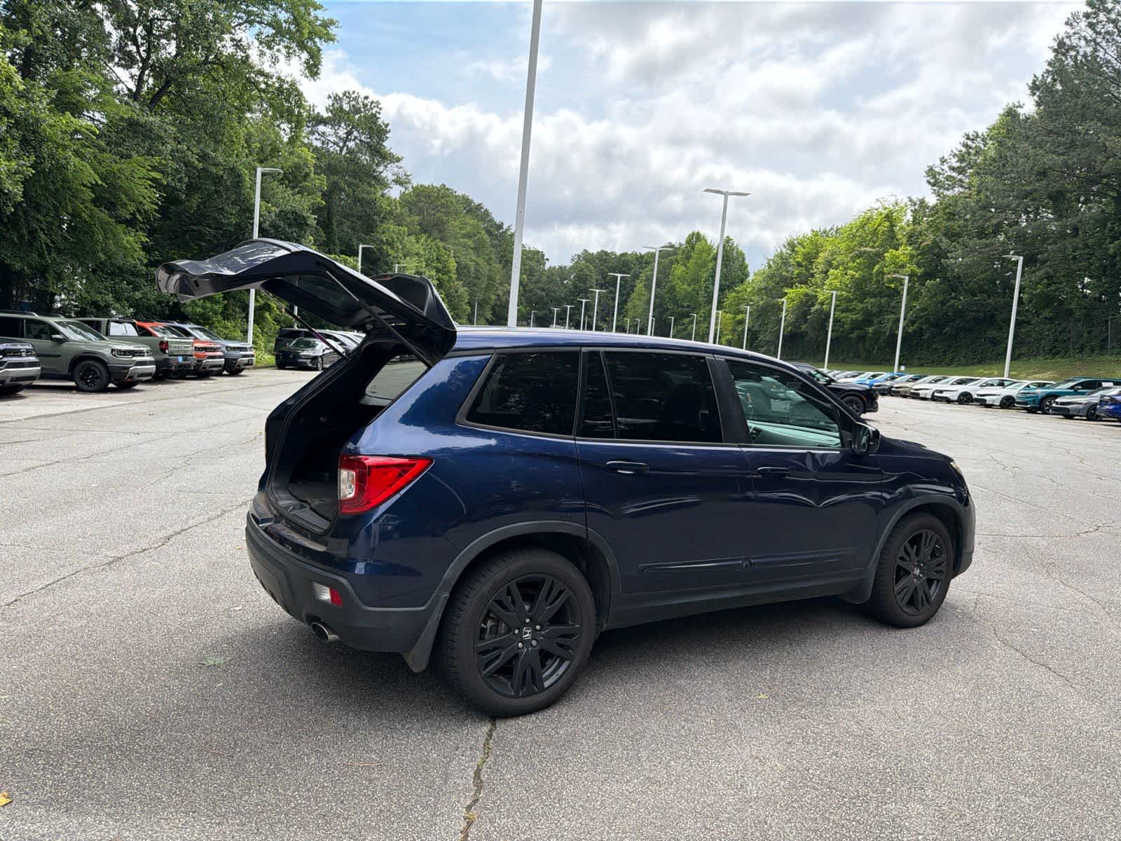 Thumbnail: 2019 Honda Passport - 12