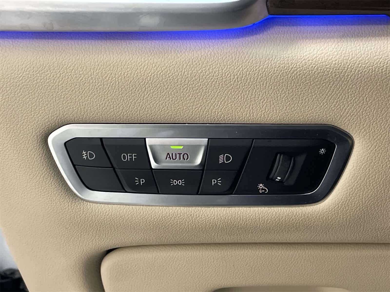 Thumbnail: 2021 BMW X5 - 36