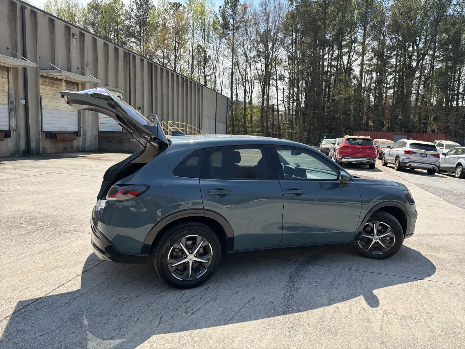 Thumbnail: 2025 Honda HR-V - 11