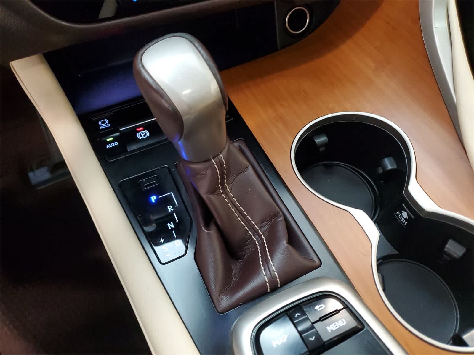 Thumbnail: 2018 Lexus RX - 10