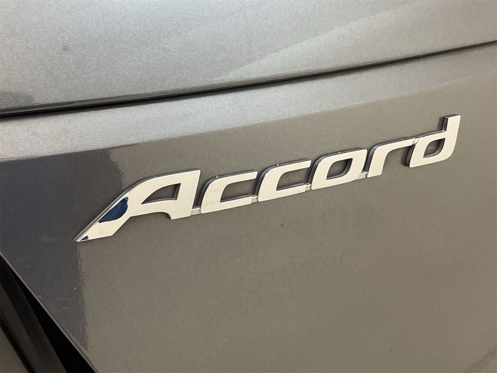 Thumbnail: 2009 Honda Accord - 17