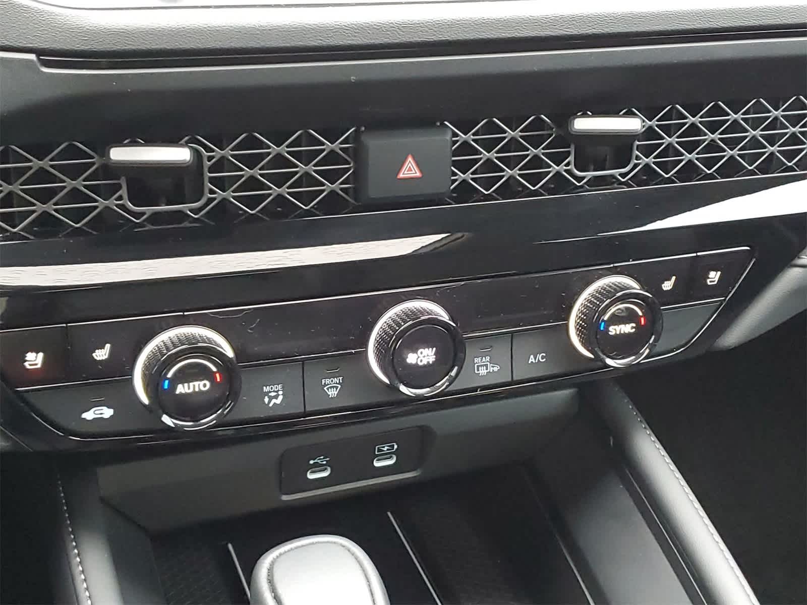 Thumbnail: 2023 Honda Accord - 32