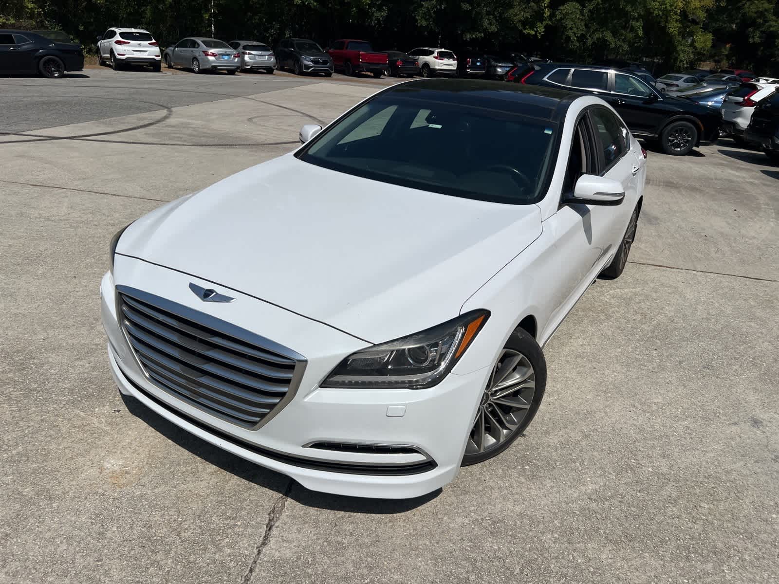 Thumbnail: 2015 Hyundai Genesis - 2